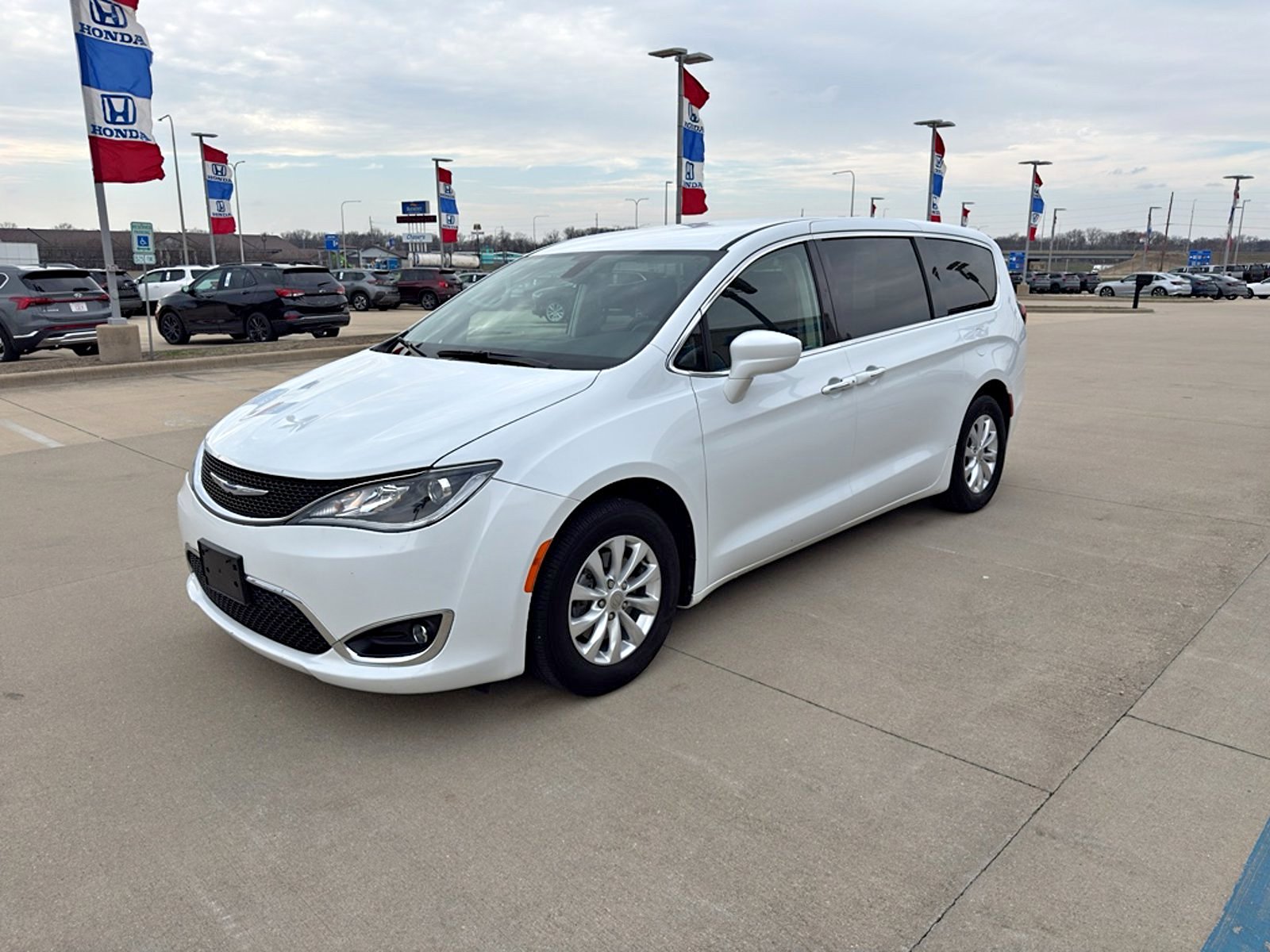 Sitemapcdatahttpsthereferenznetchrysler Pacifica 2018 Touring Plus