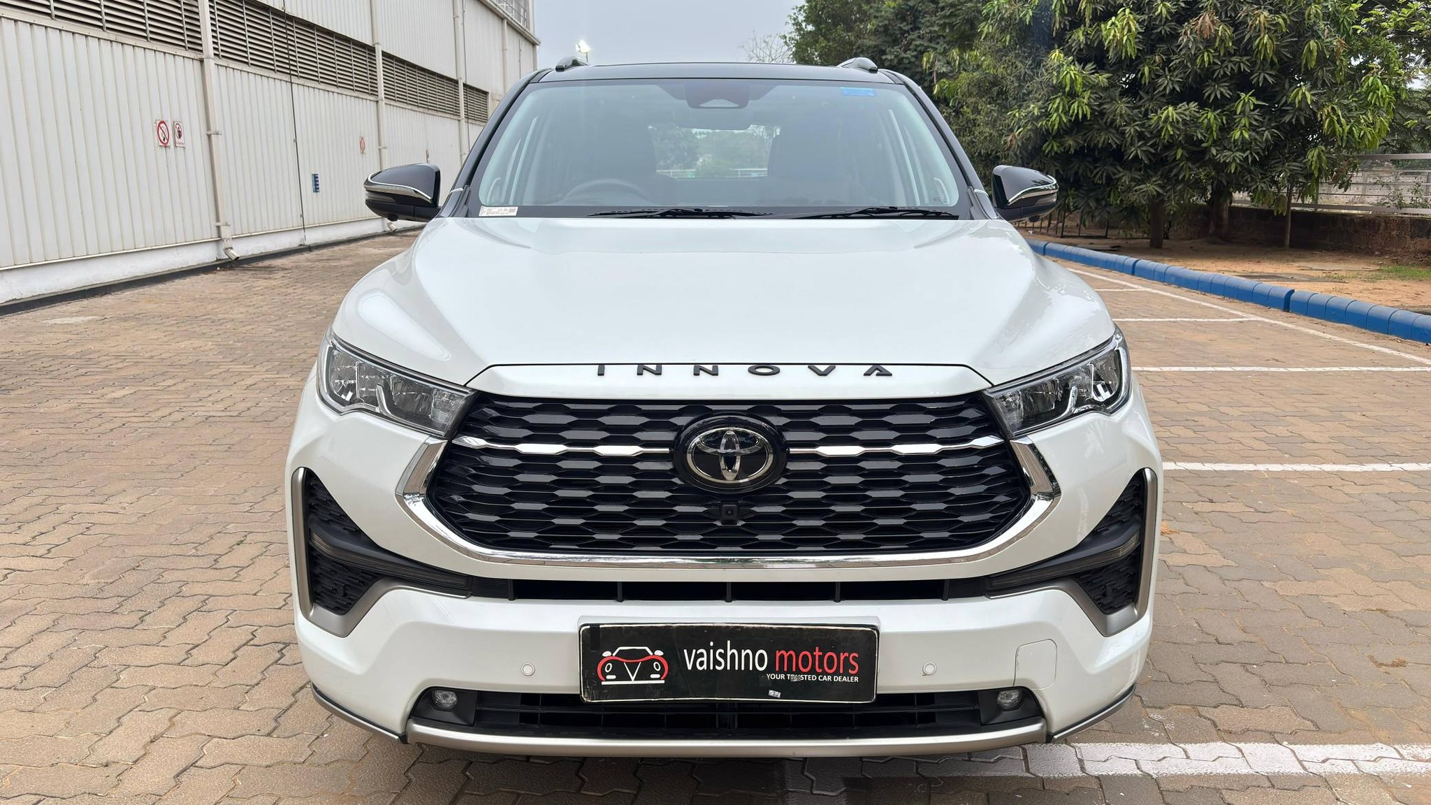 🚗 Toyota Innova Hycross ZX(O) Exclusive 🚗 ✨ Luxury You Can Feel