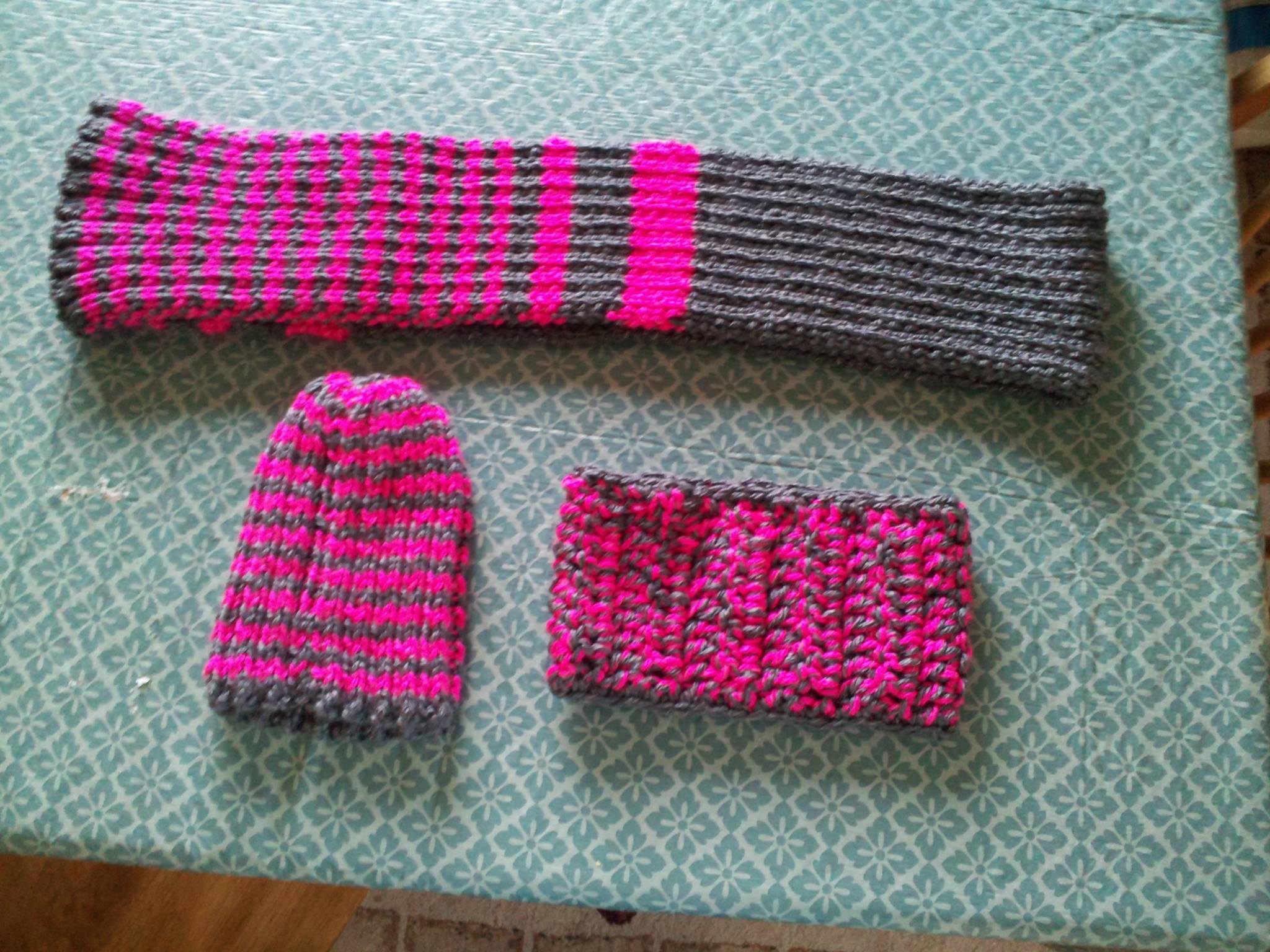 Remifa Winter Beanie Hat Scarf Gloves Set For Women - Pom Pom Hat & Touchscreen Gloves 3-Piece Set