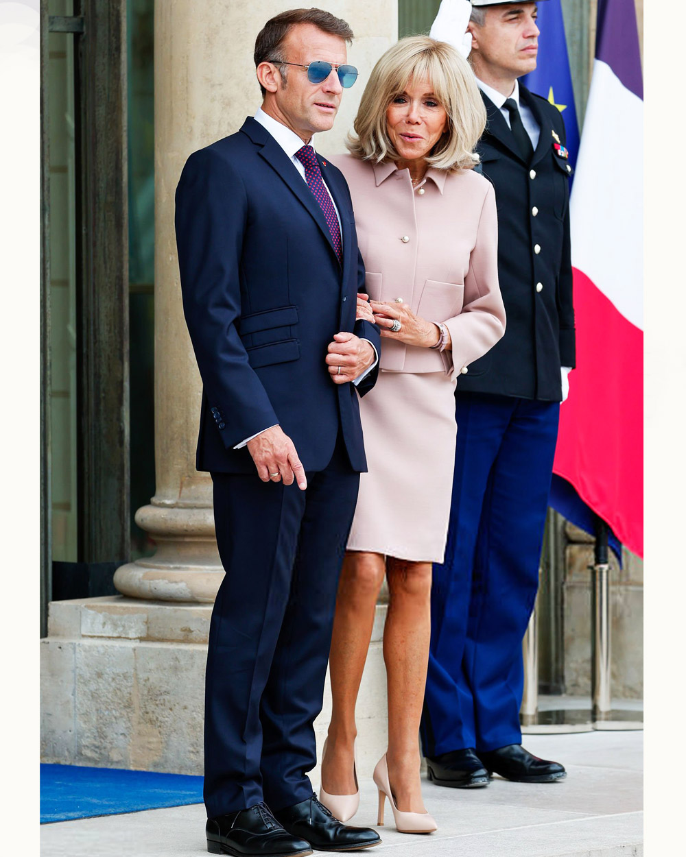 brigitte macron blue dress 🇫🇷 Emmanuel Macron, 47, and Macron, 73, today at Elysee Palace in Paris to greet his Royal Highness Guillaume of Luxembourg and Grand Duchess Stéphanie 722 Wine Red Linen Wrap Size:6.38