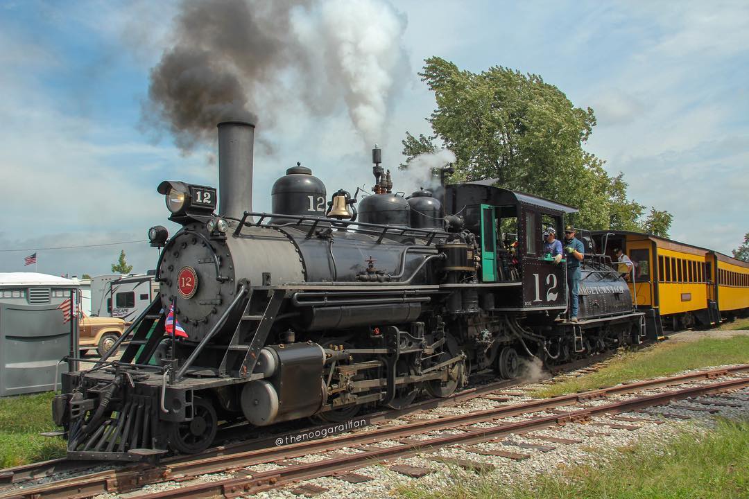 The 'Nooga - Georgetown Loop 12 departs the South Station with a fresh ...
