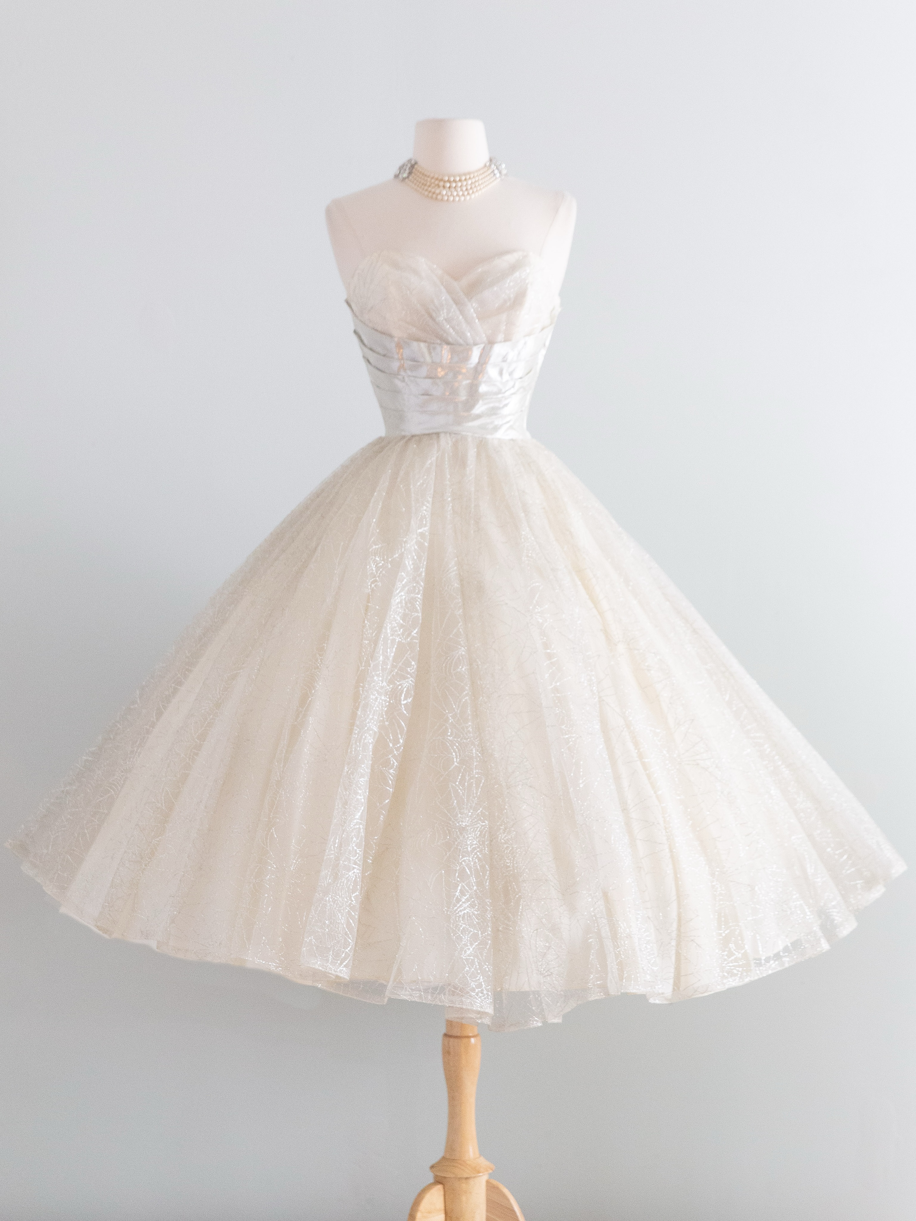 1950s dresses formal spider web embroidered dress painting the seven
