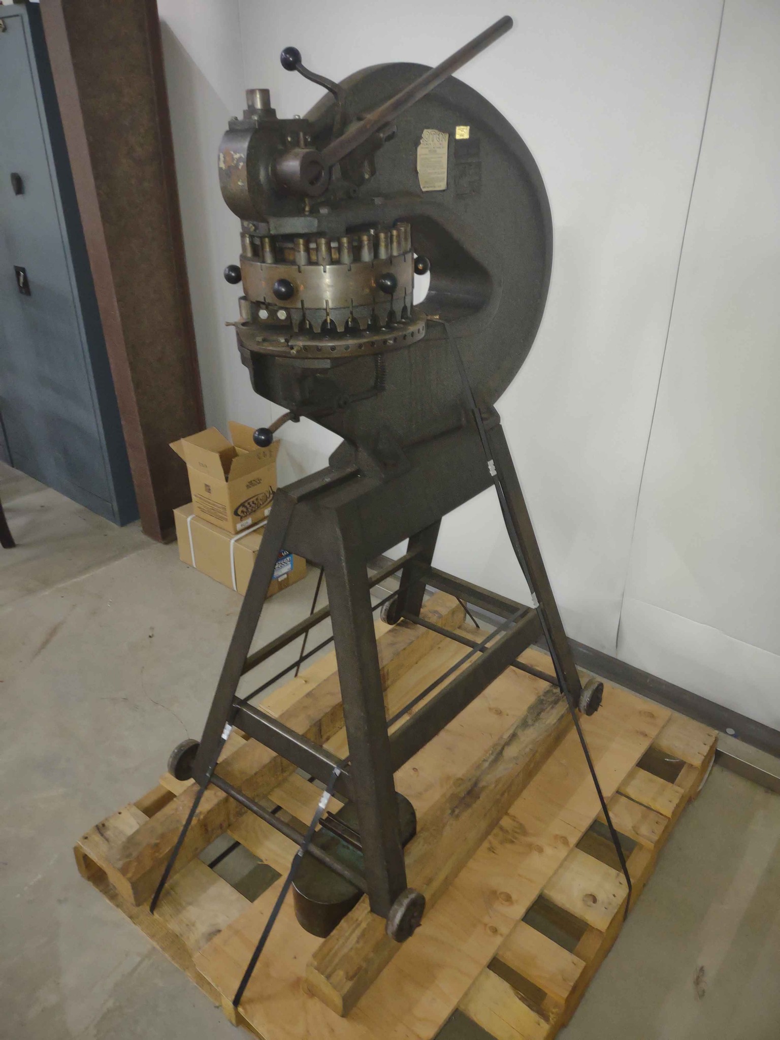 Rotex Punch 18-AK - Clamps & Vises - Woodcrest, California | Facebook ...