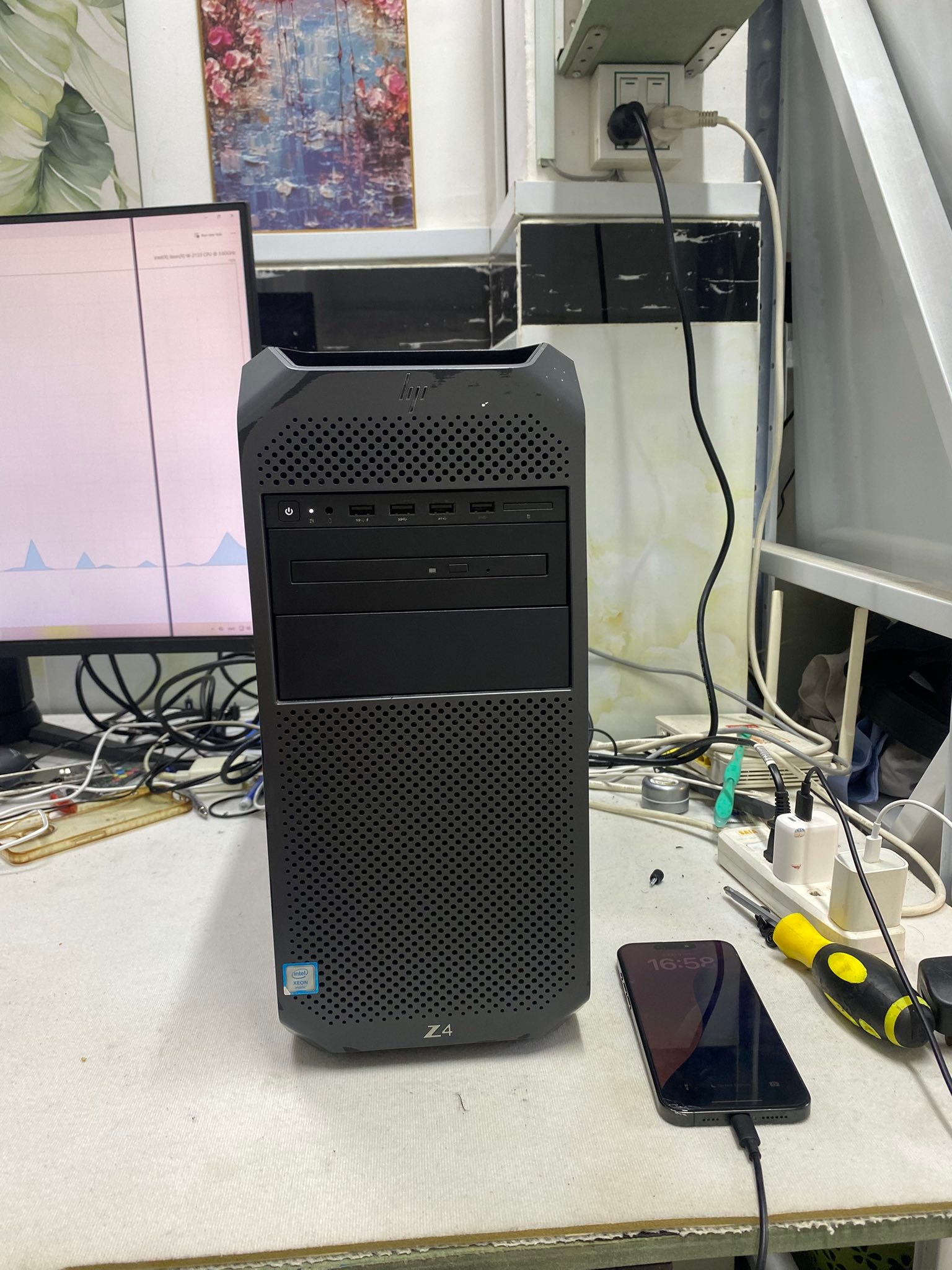 HP Z4 G4 Workstation ? CPU: Intel Xeon W-2133 (3.60GHz) ? RAM 