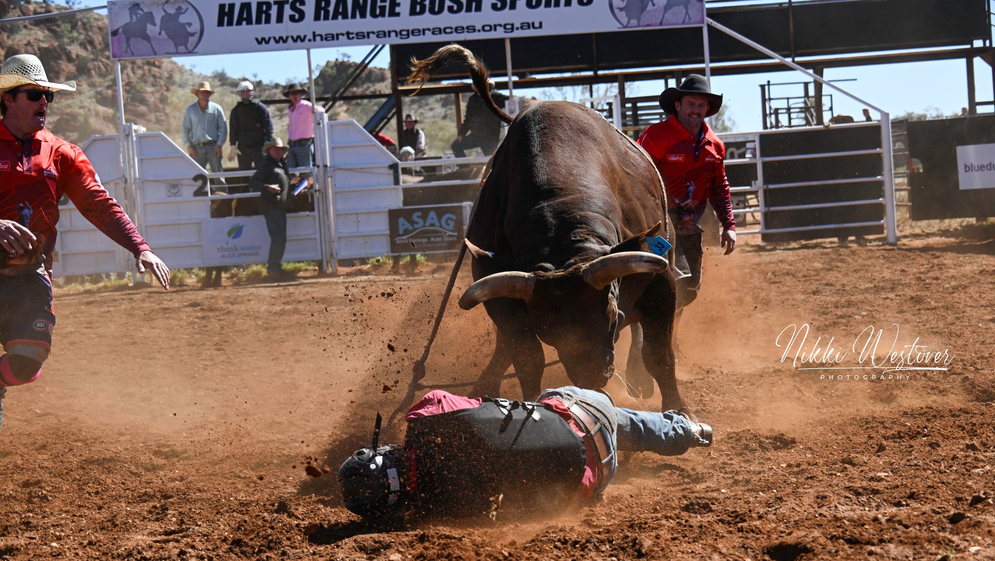 Harts Range Races & Bush Sports Weekend | Atitjere NT