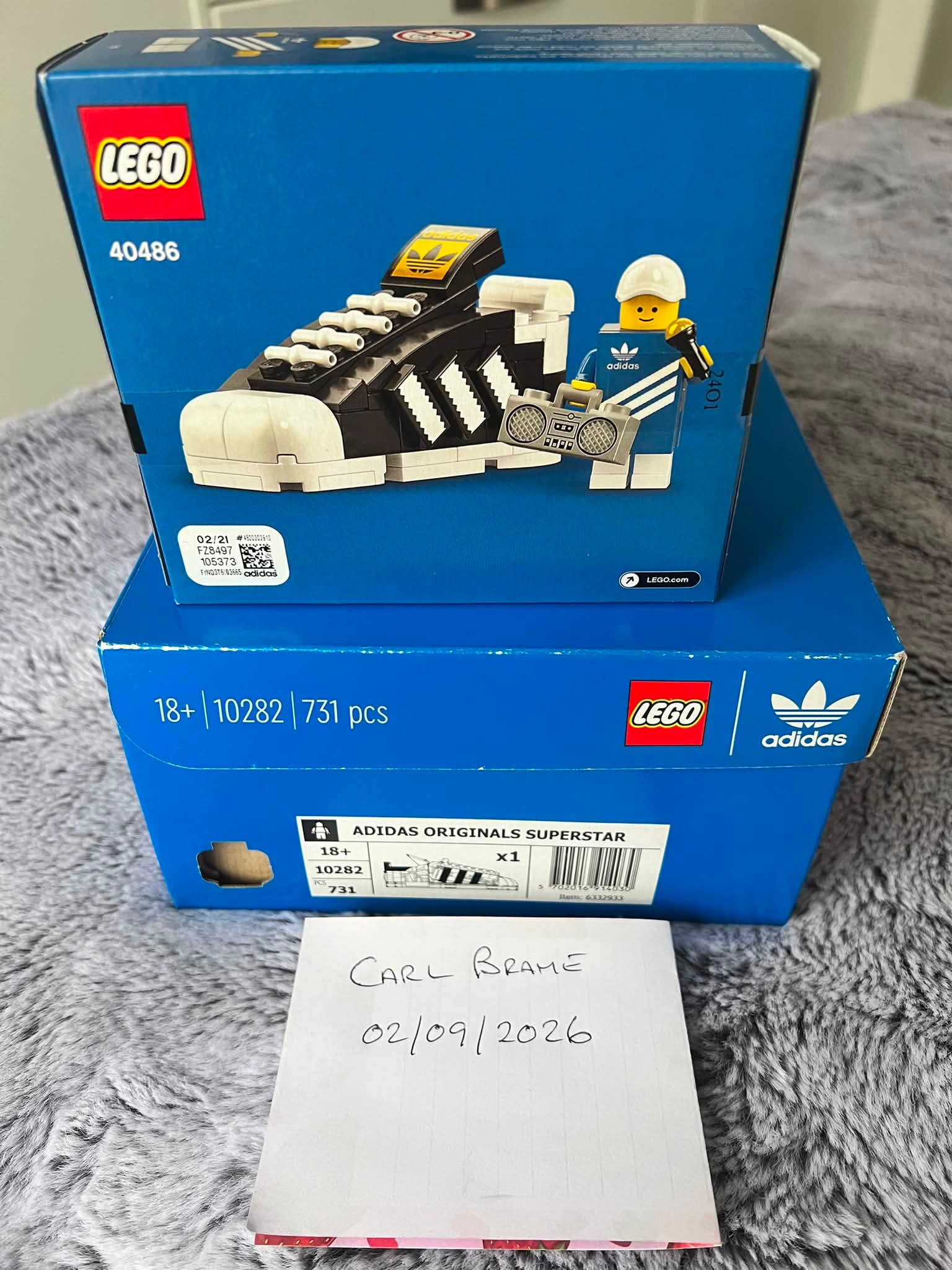Brand New LEGO Adidas Superstar Trainer and Miniature Trainer Set