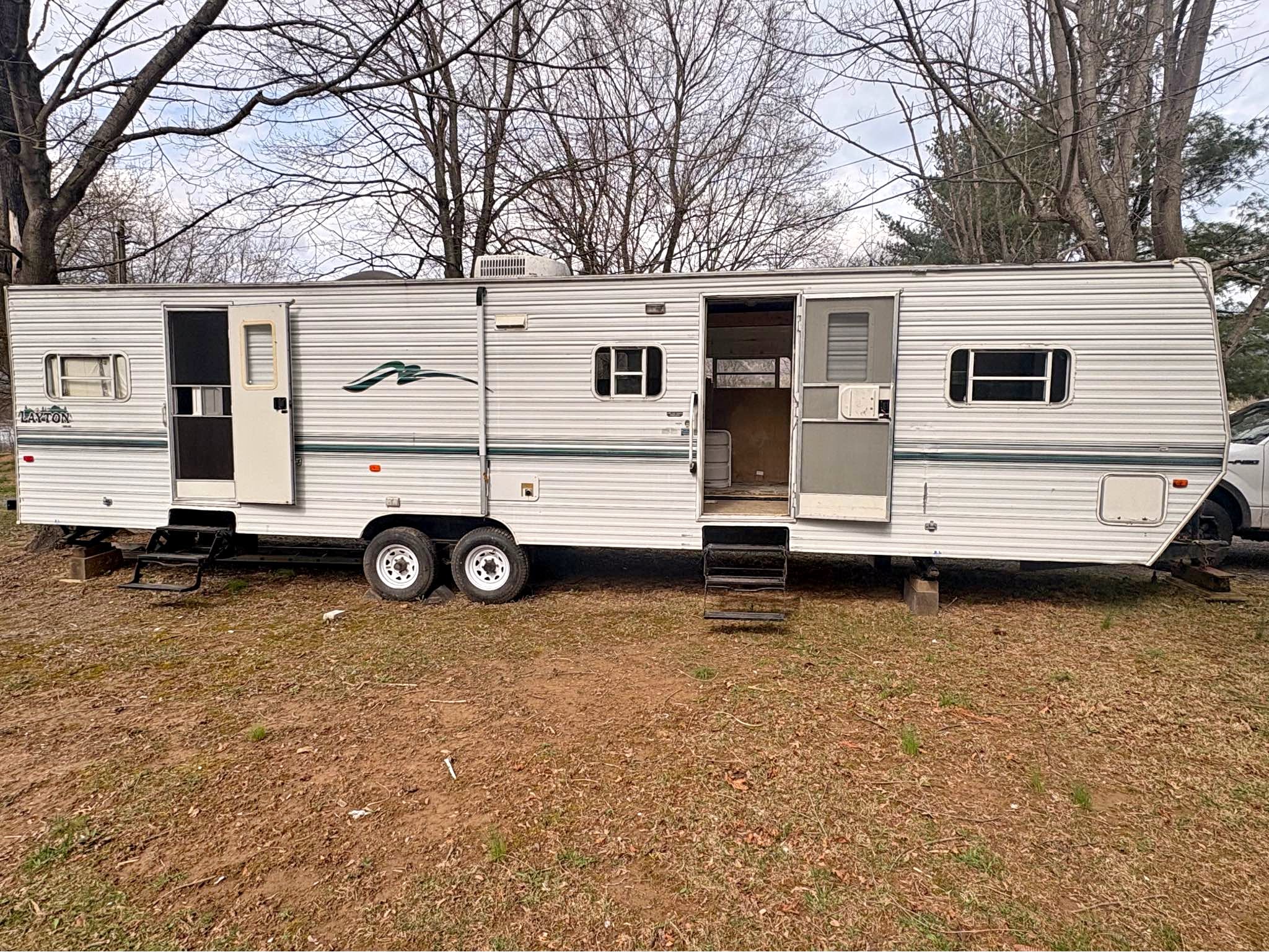 2002 Layton camper 36’ - RVs & Campers - Dry Run, Pennsylvania ...