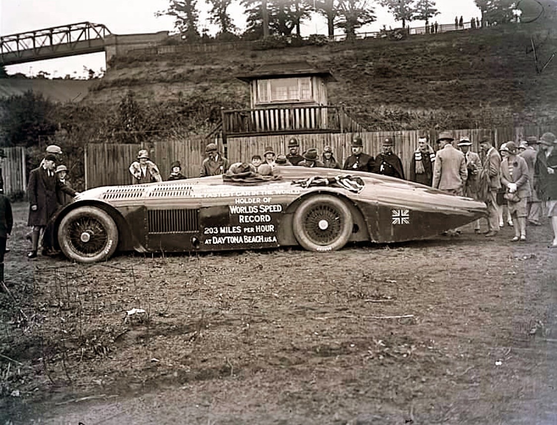 In 1927, the Sunbeam Motor Company sent a car to Daytona Beach and