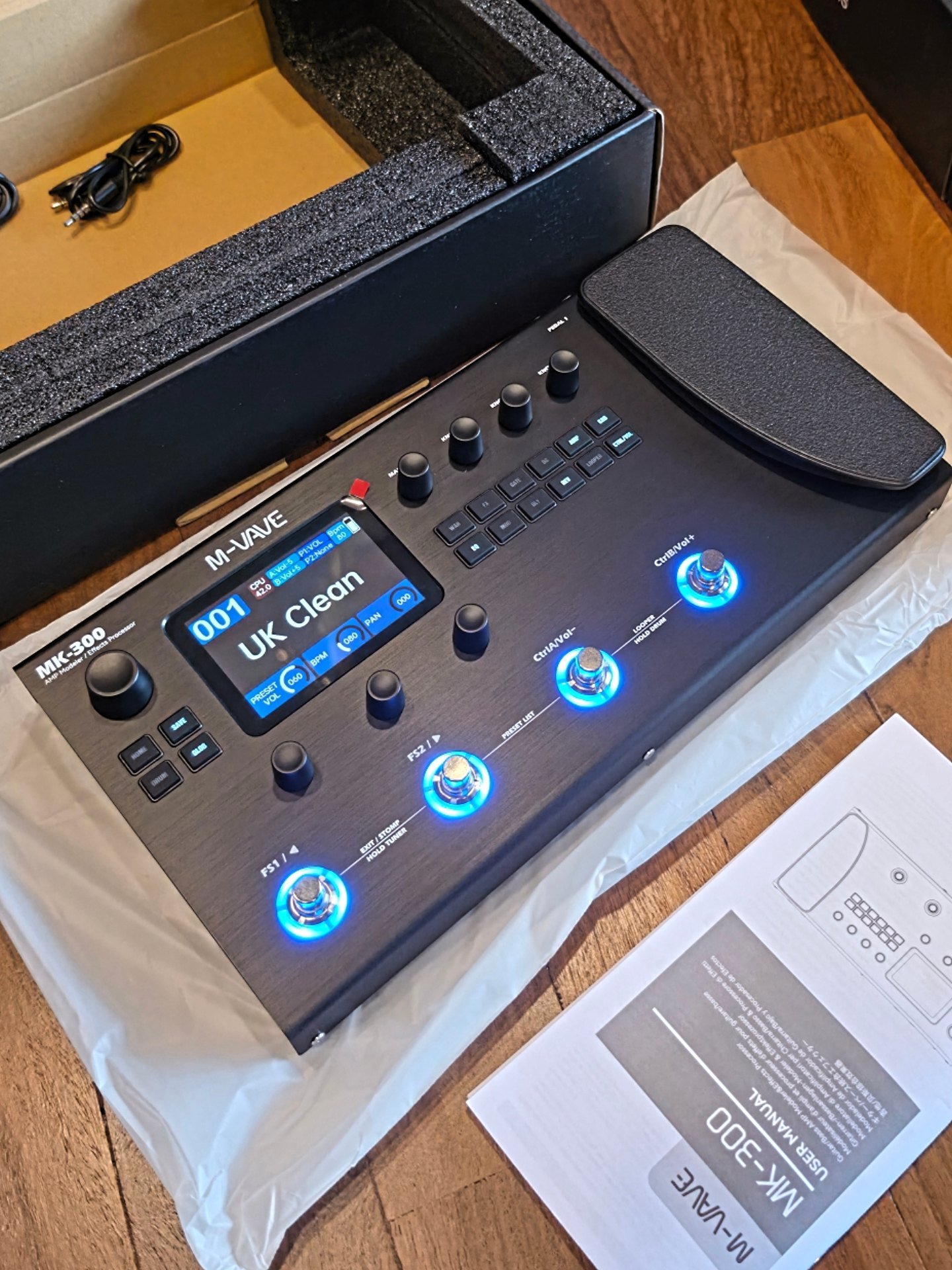 M-Vave MK-300 Black New Version 2026 Guitar And Bass Multi-Effects