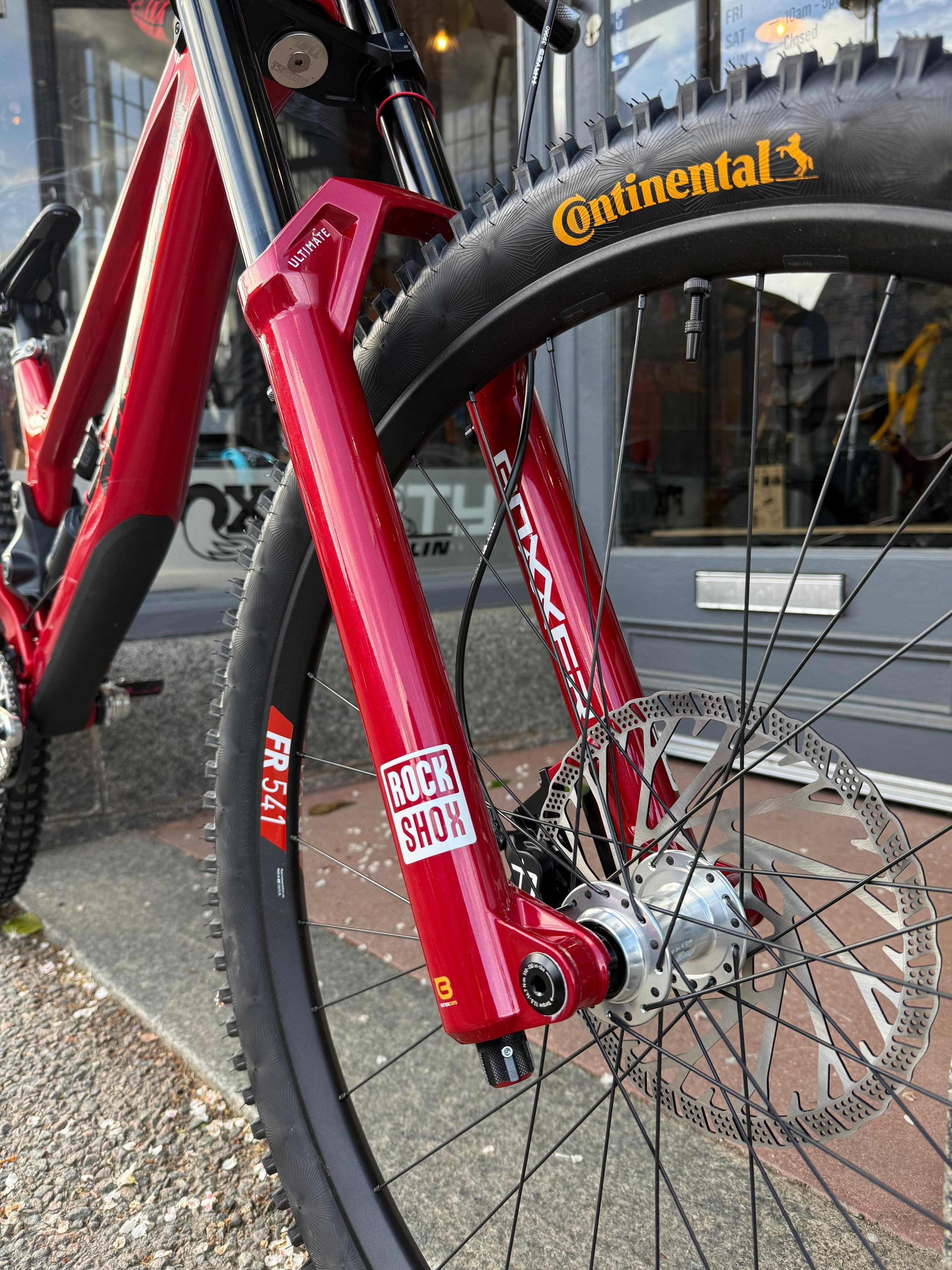 Red hot Nukeproof Dissent completed! 20Twenty Squad rider @jackson 