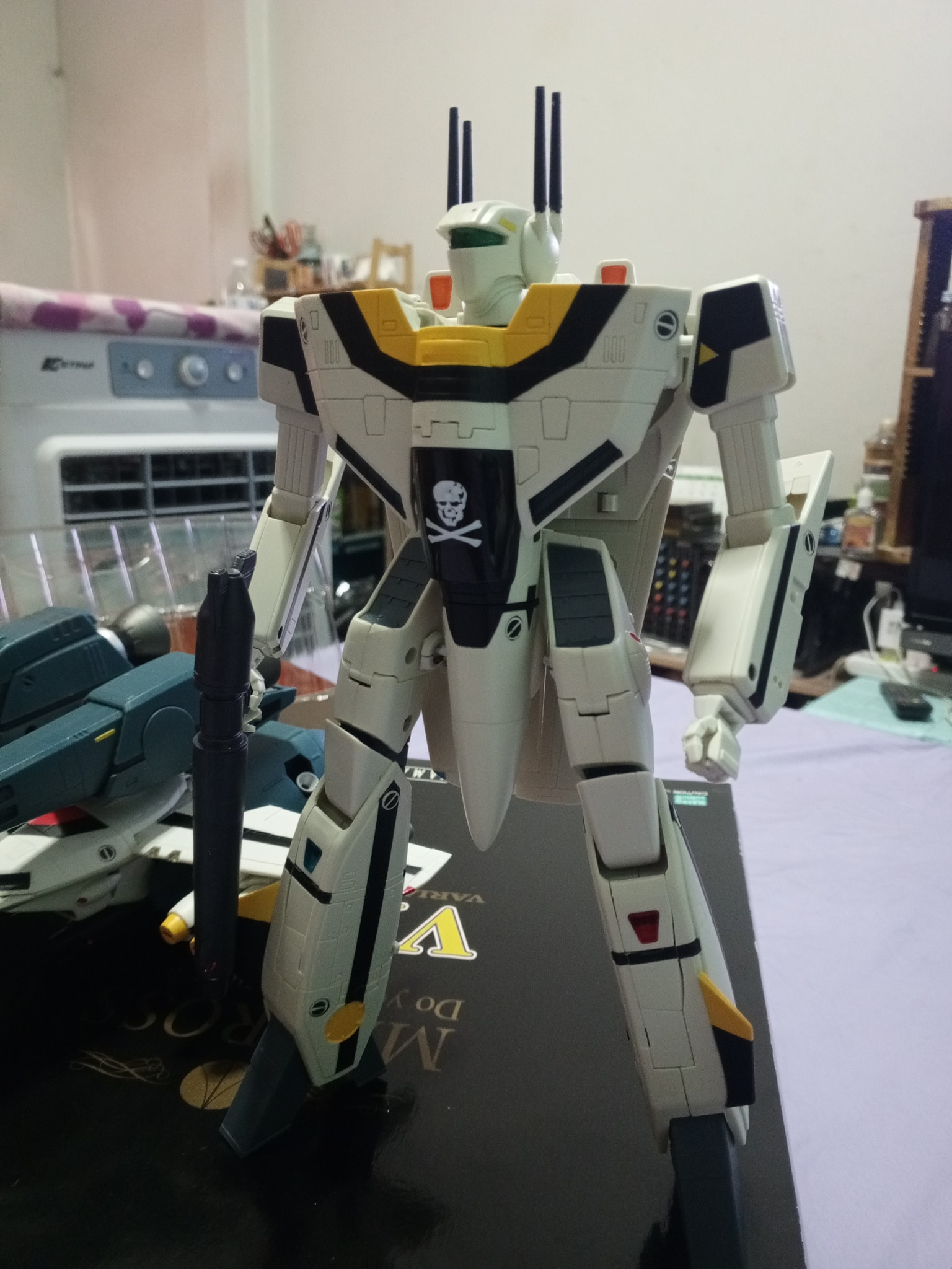 VF-1S yamato 1/48 e0 000 0A) 0