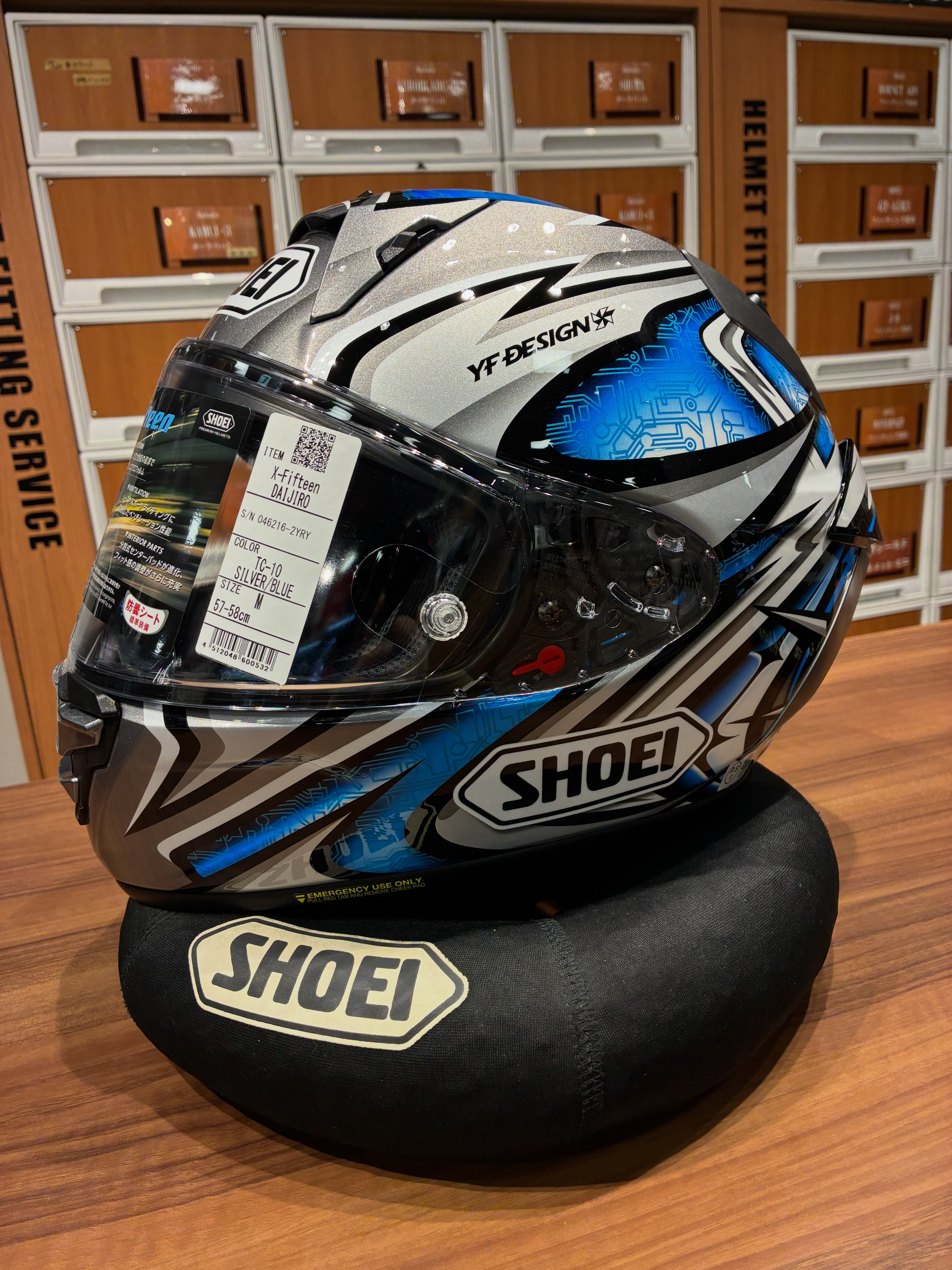 XｰFIFTEEN DAIJIRO TCｰ10 silver/Blue 入荷してます✨ 加藤大治郎選手