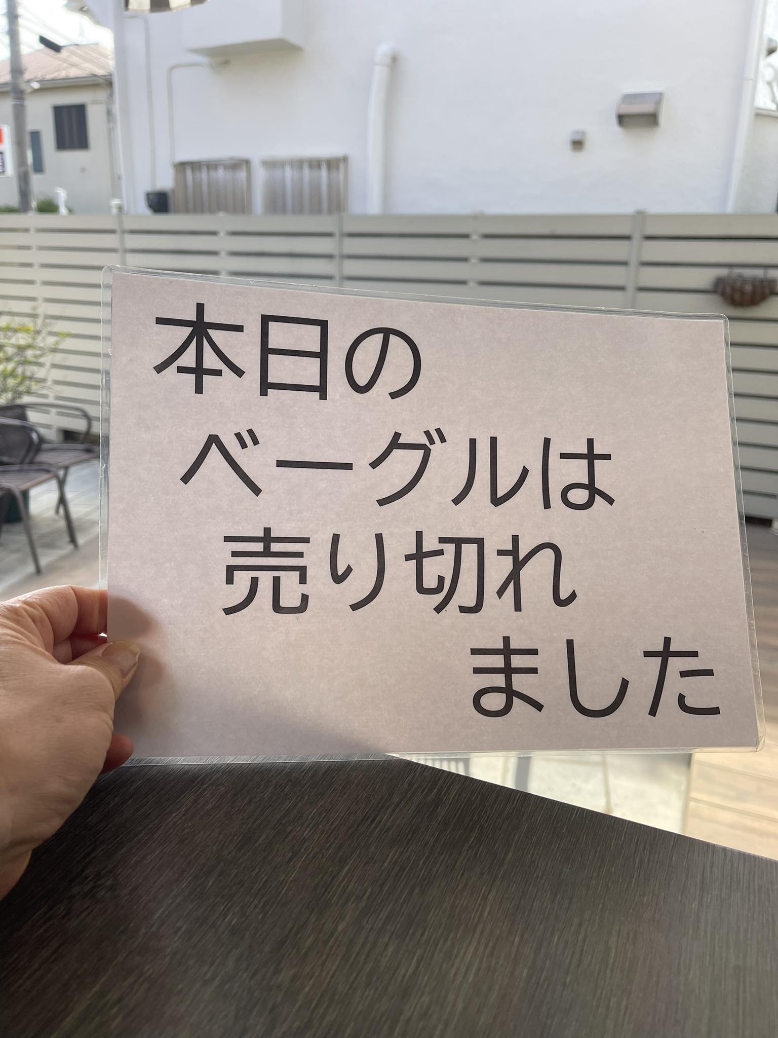 4月12日(日) 本日も開店前から沢山のお客様にご来店いただきました 