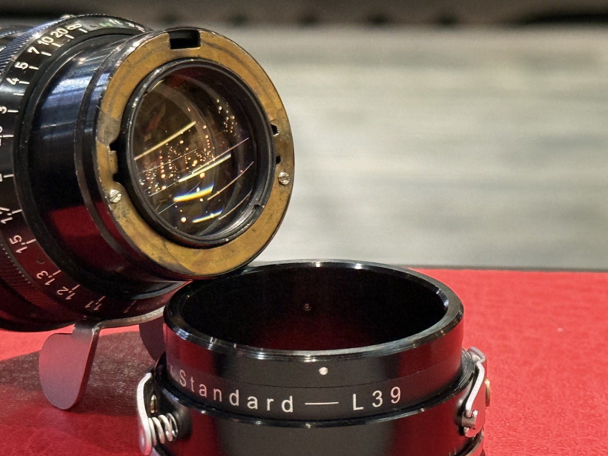 Schneider Arriflex-cine-xenon 50mm f2 lens with adapter to M39 and