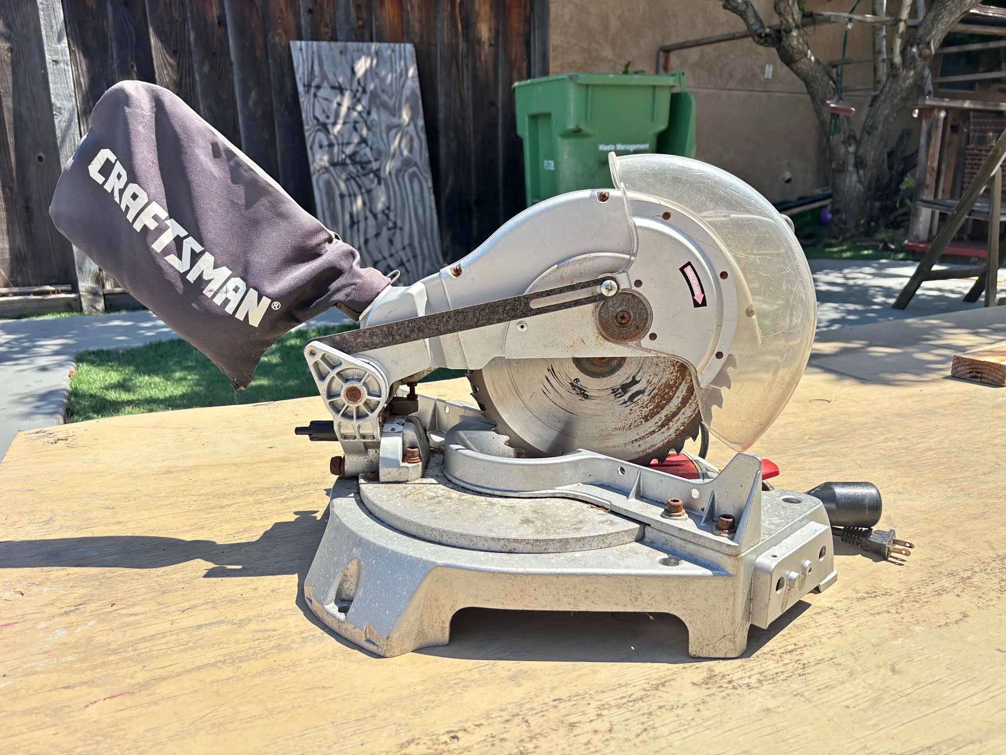 クラフトマン複合マイターソー315 212500用ゼロクリアランススロートプレートインサート - 日本