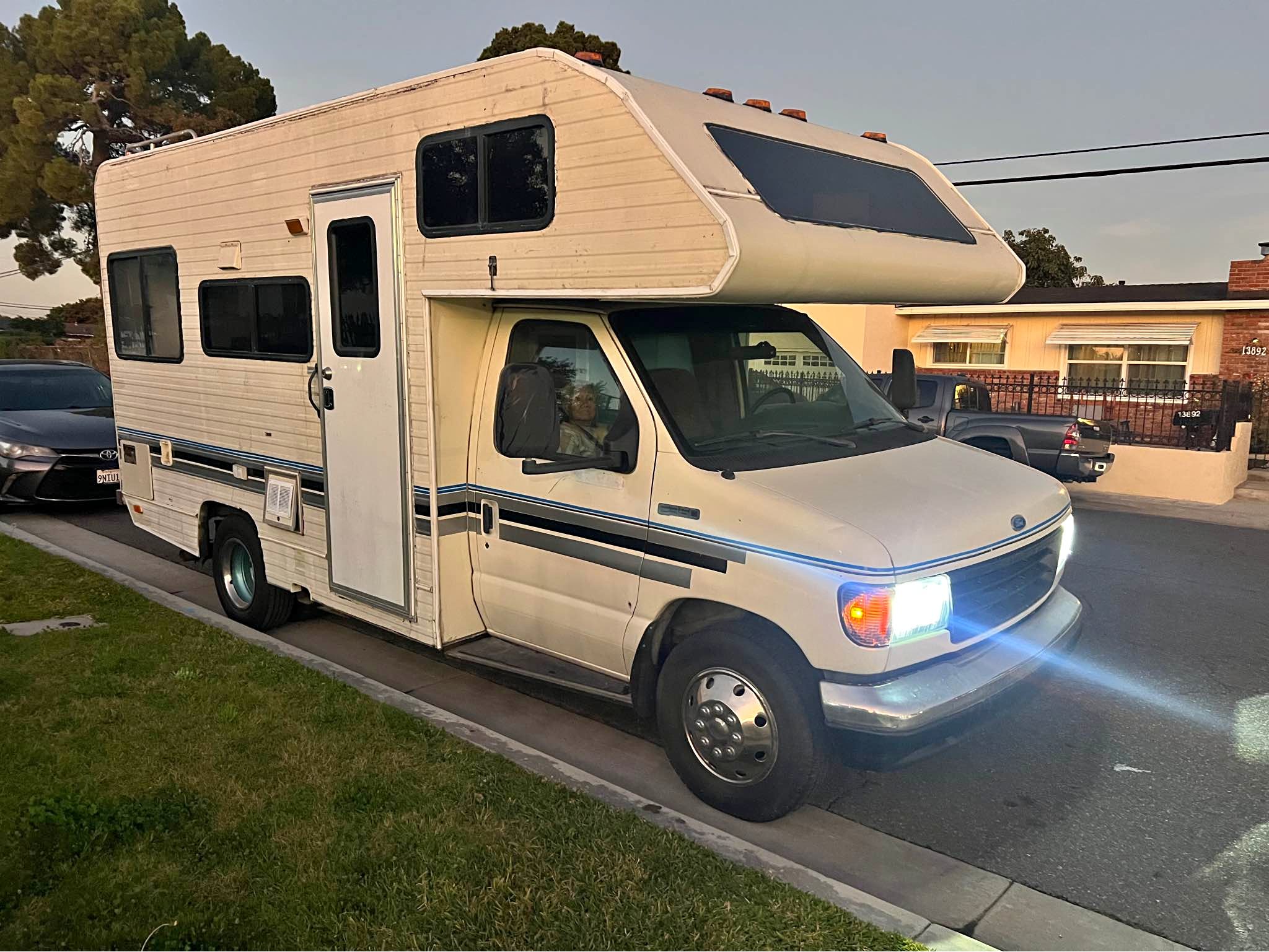1993 Ford E350 mini RV 19ft motor home - RVs & Campers - Garden Grove ...