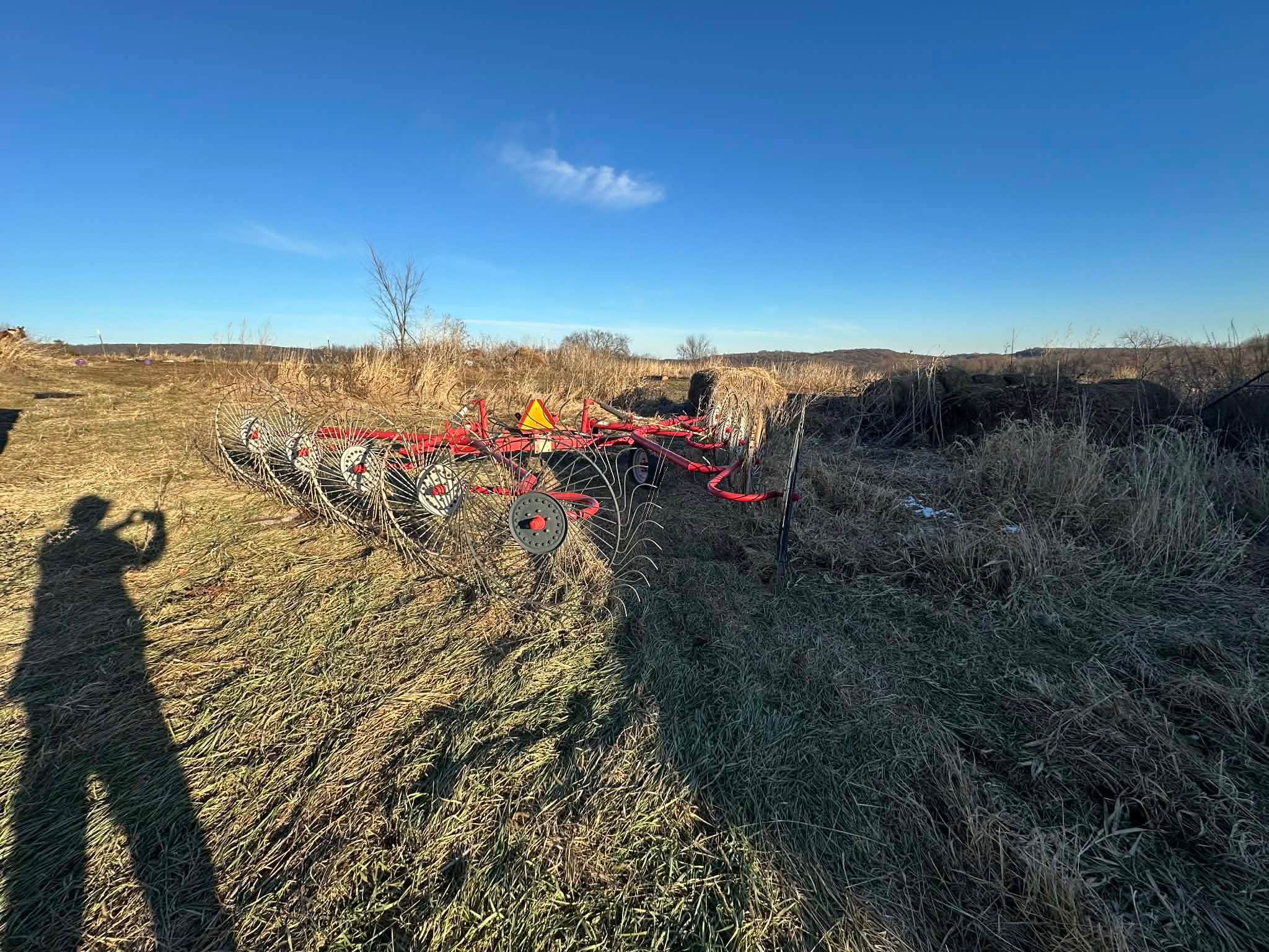 Gehl 420 V rake - Garden Tools & Equipment - North Freedom, Wisconsin ...