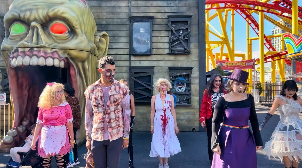 Thriller NYC Dance Performance at Deno's Wonder Wheel Park