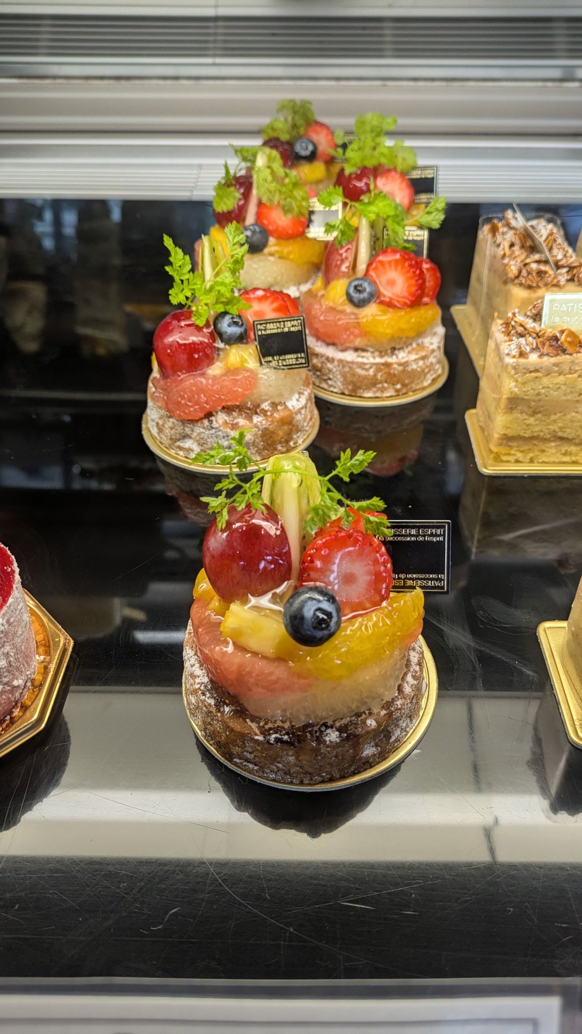 フランス菓子 エスプリ | Matsuyama Ehime
