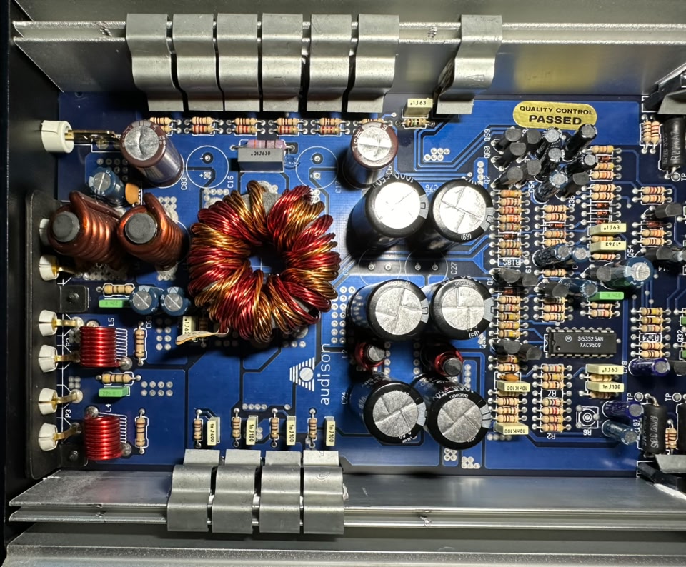 Luxman CM-4050