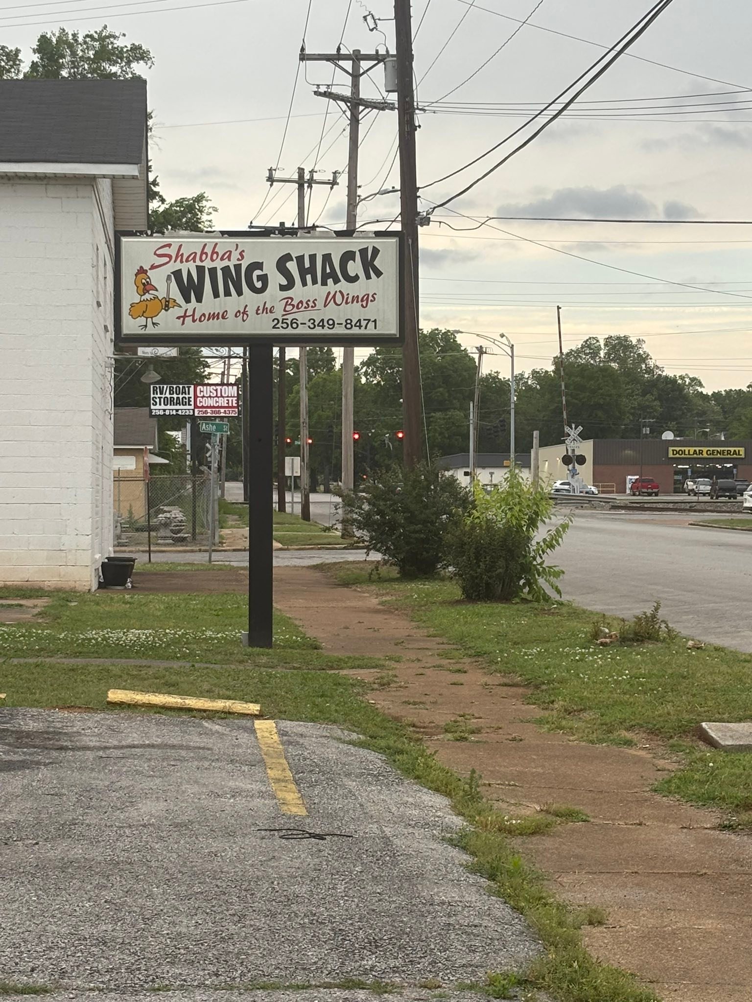 Get your orders in the best smoked wings in the area that Boss
