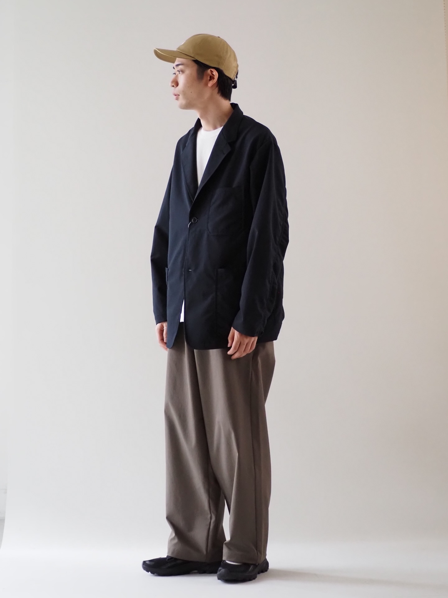 nanamica ALPHADRY Club Jacket color:Dark Navy size:M(着用),L 