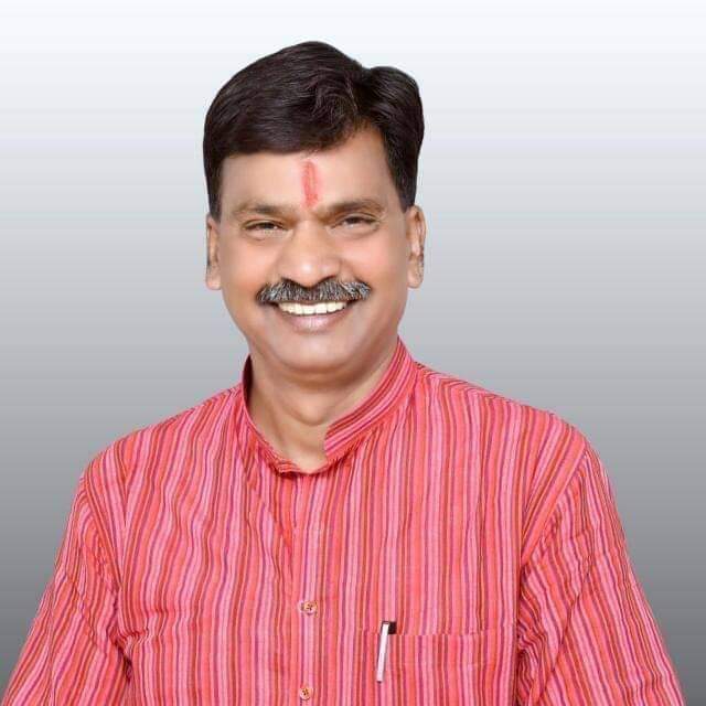 I stand with MLA Rakesh Rathaur | Facebook