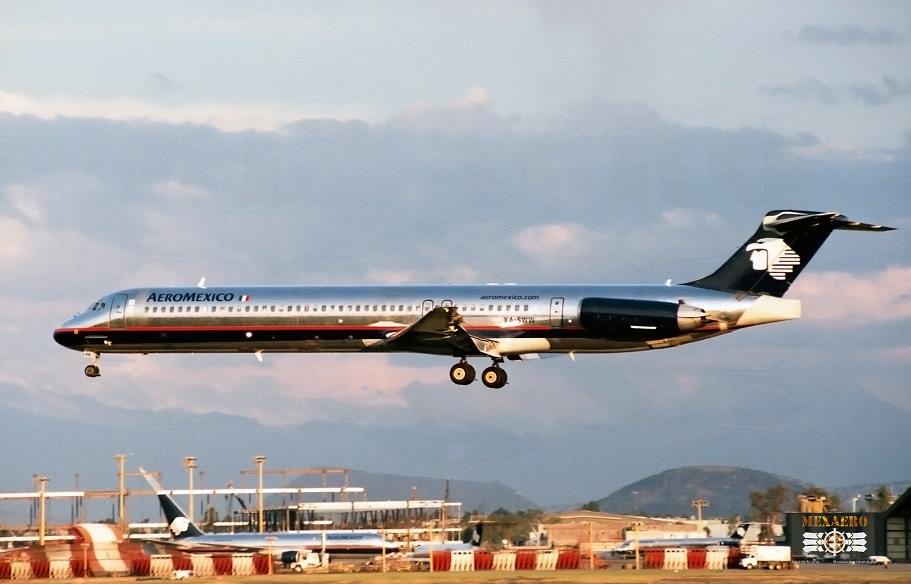 AeroMexico, McDonnell Douglas MD-83 XA-SWW 06/2006