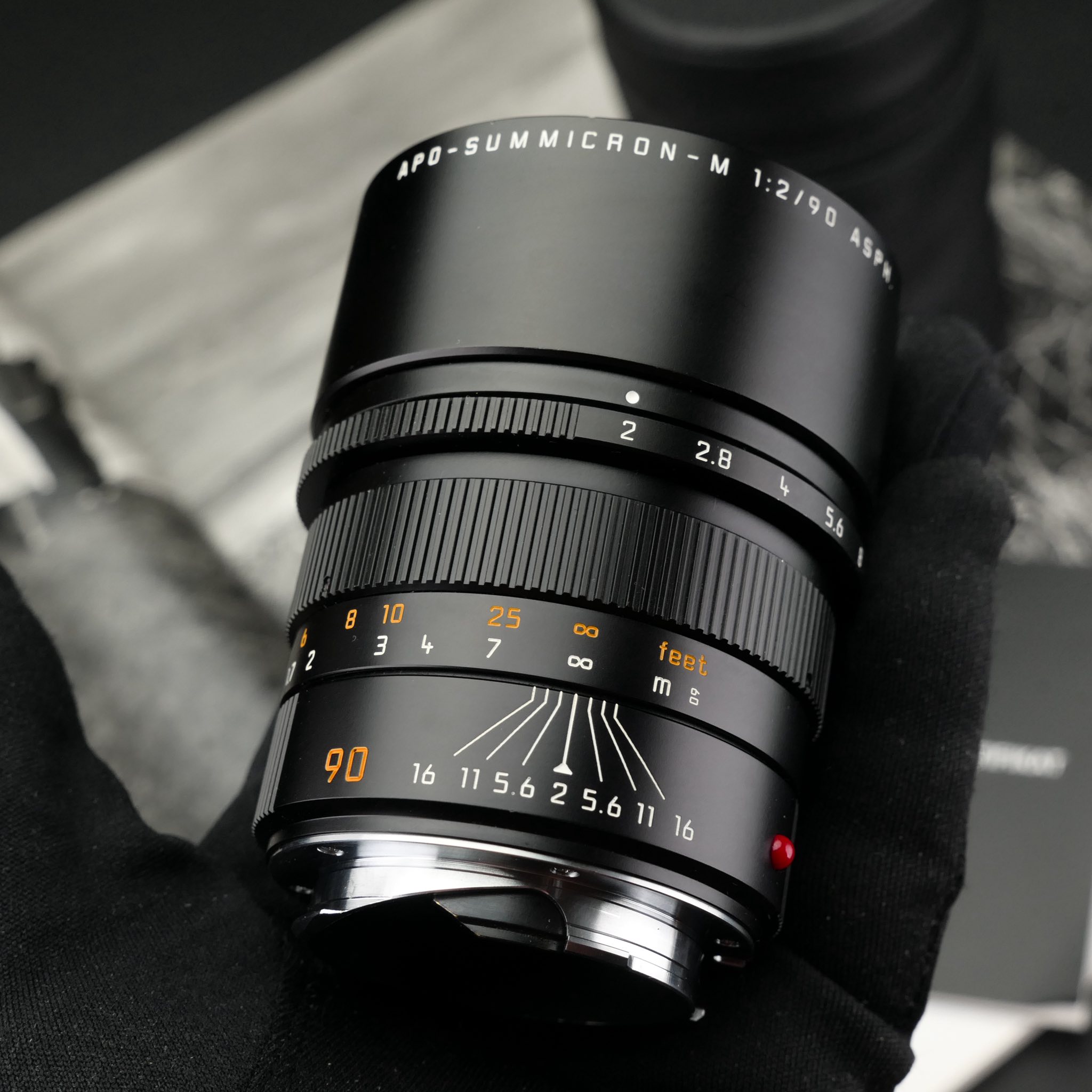 Leica M 90mm f/2 APO-SUMMICRON-M ASPH 6-Bit SN47xx US$2380