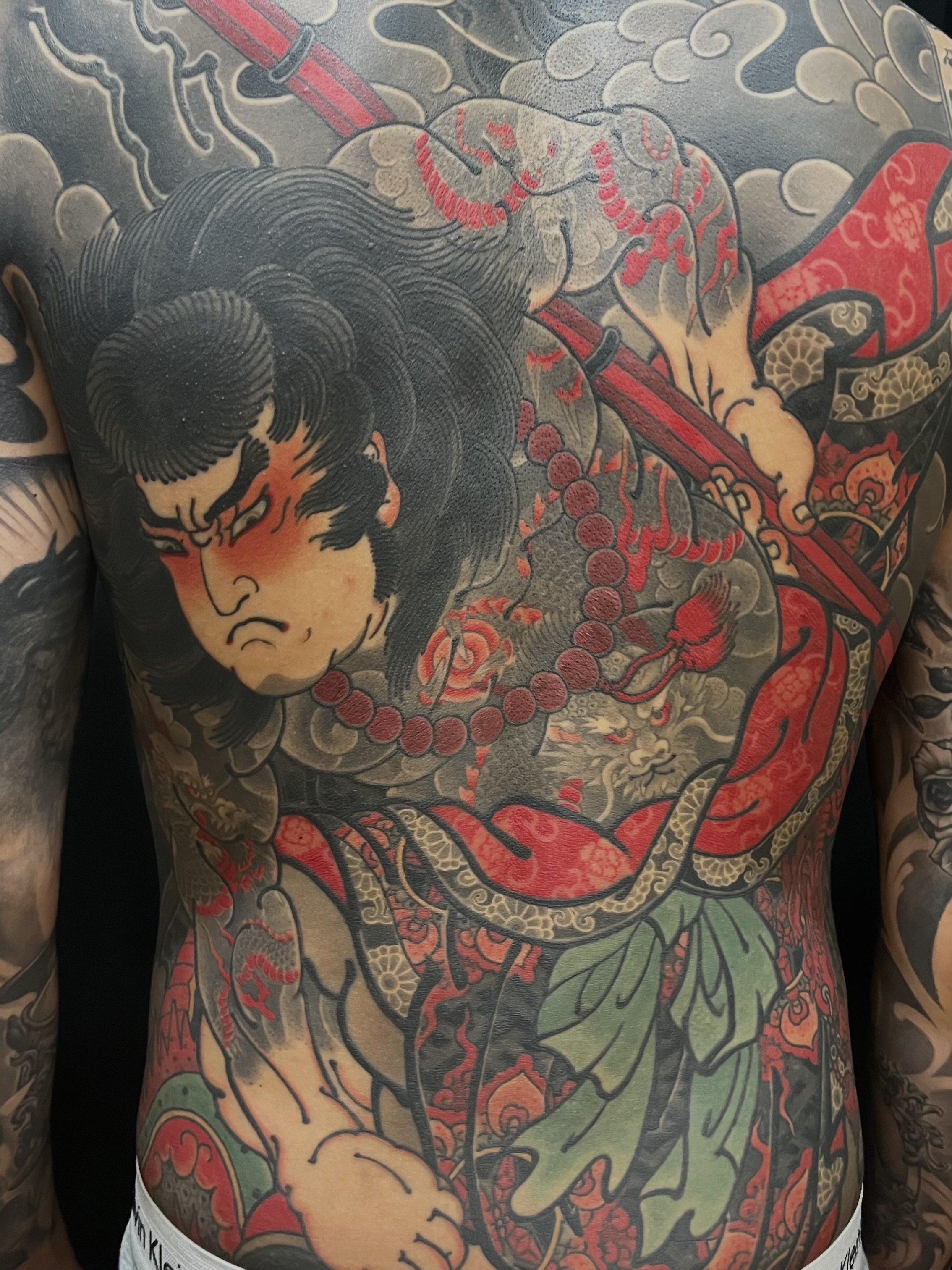 初代彫忠 Horitada - 九紋龍（胸割り） Nine dragons' Kumon-ryu' is a
