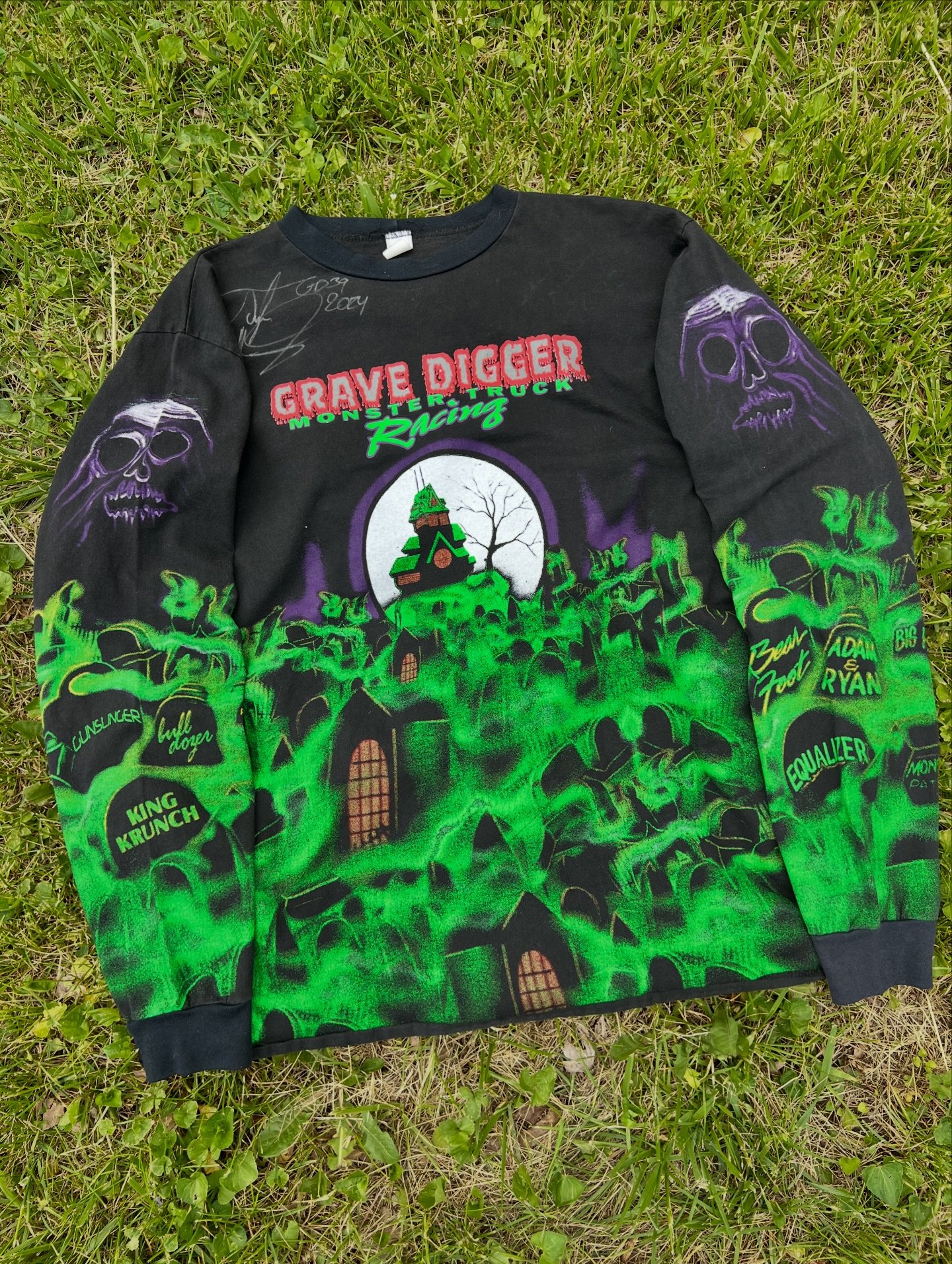 90s バンT Grave Digger 長袖 L スクリーンスターズ 両面 Unboxing this 1990's Grave Digger Monster Jam long sleeve and I'm