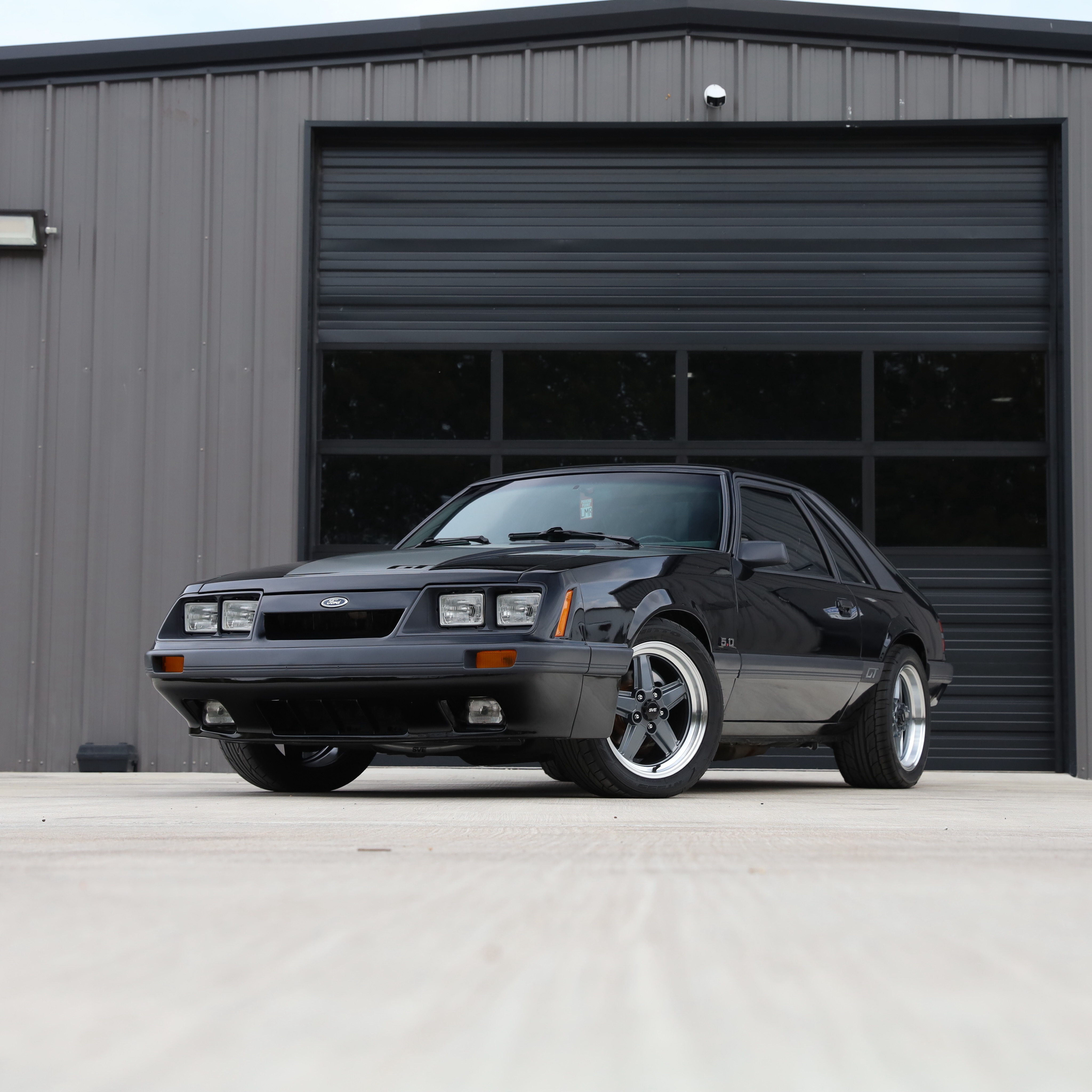 The SVE Wheels® S89's work so well with early-model 4 eye Fox's
