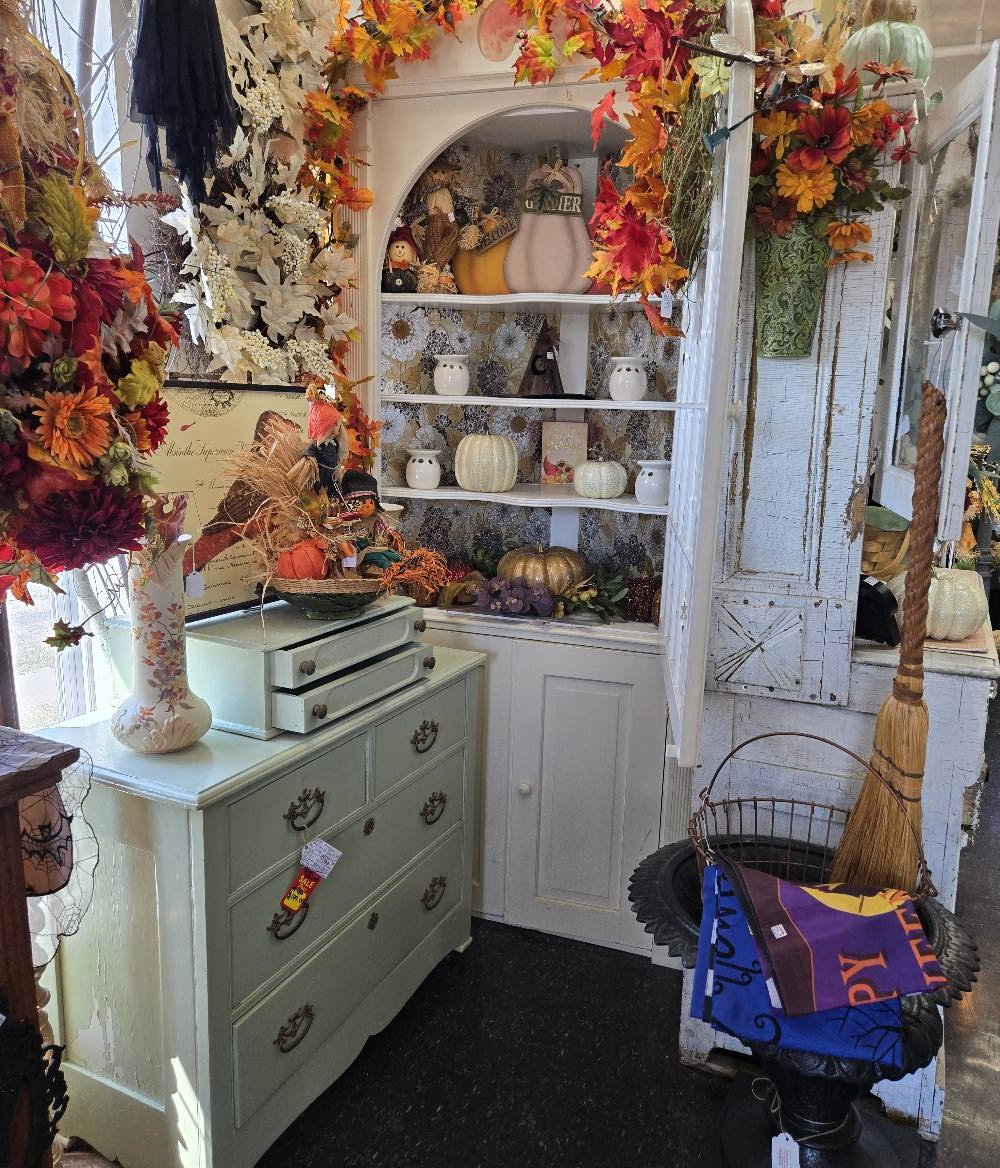 Fabulous Finds... - Fabulous Finds Boutique & Consignment