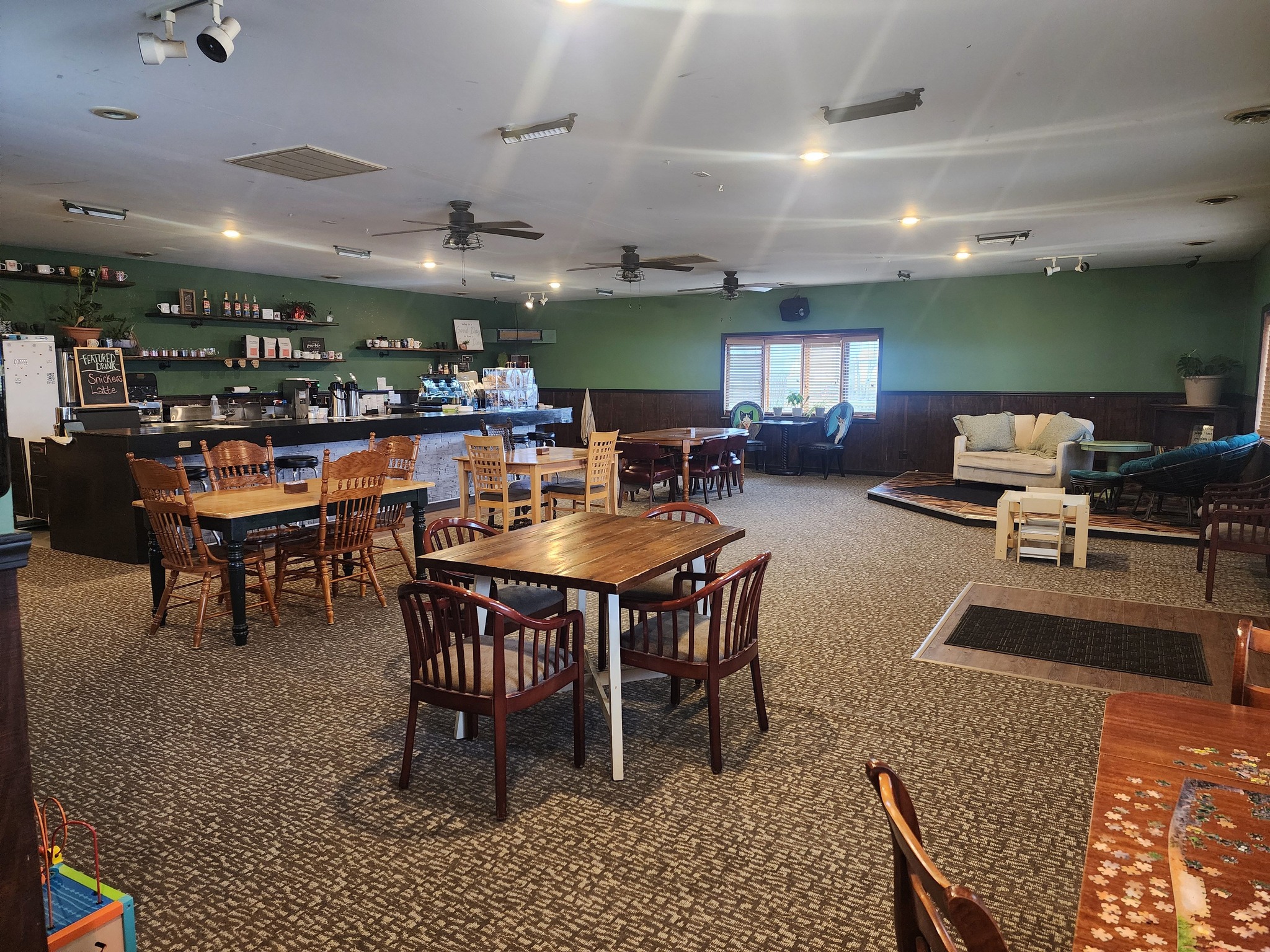 Friends Corner Coffee House | Bement IL