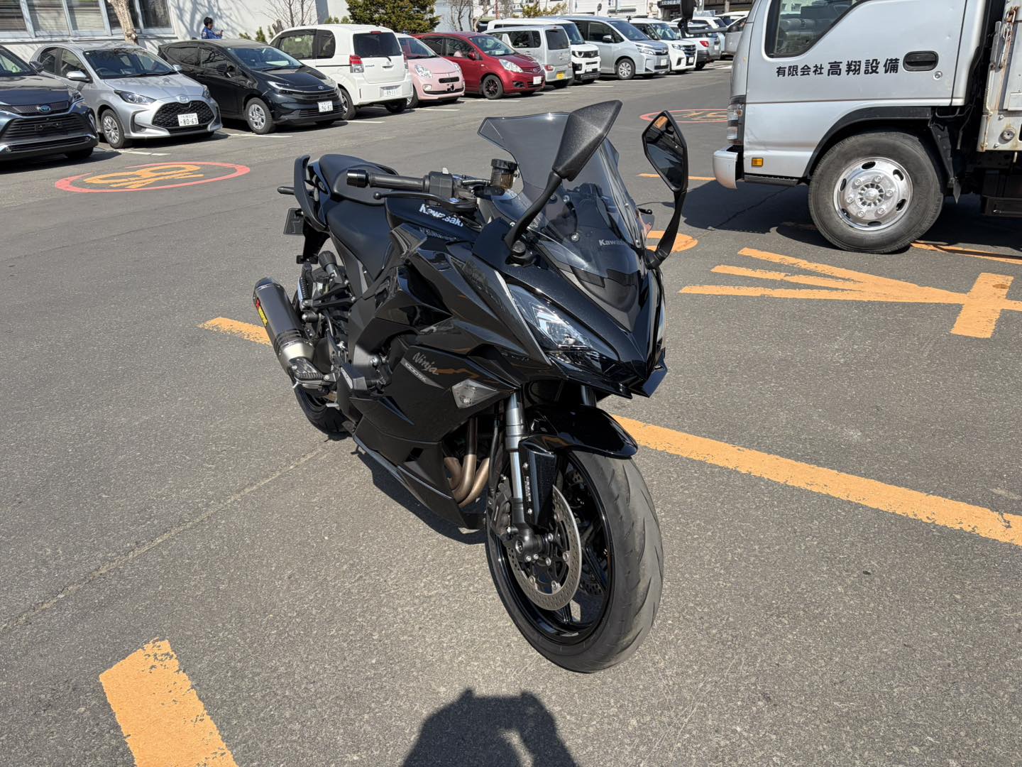 ロケットパンチ - ロケットパンチ added a new photo.