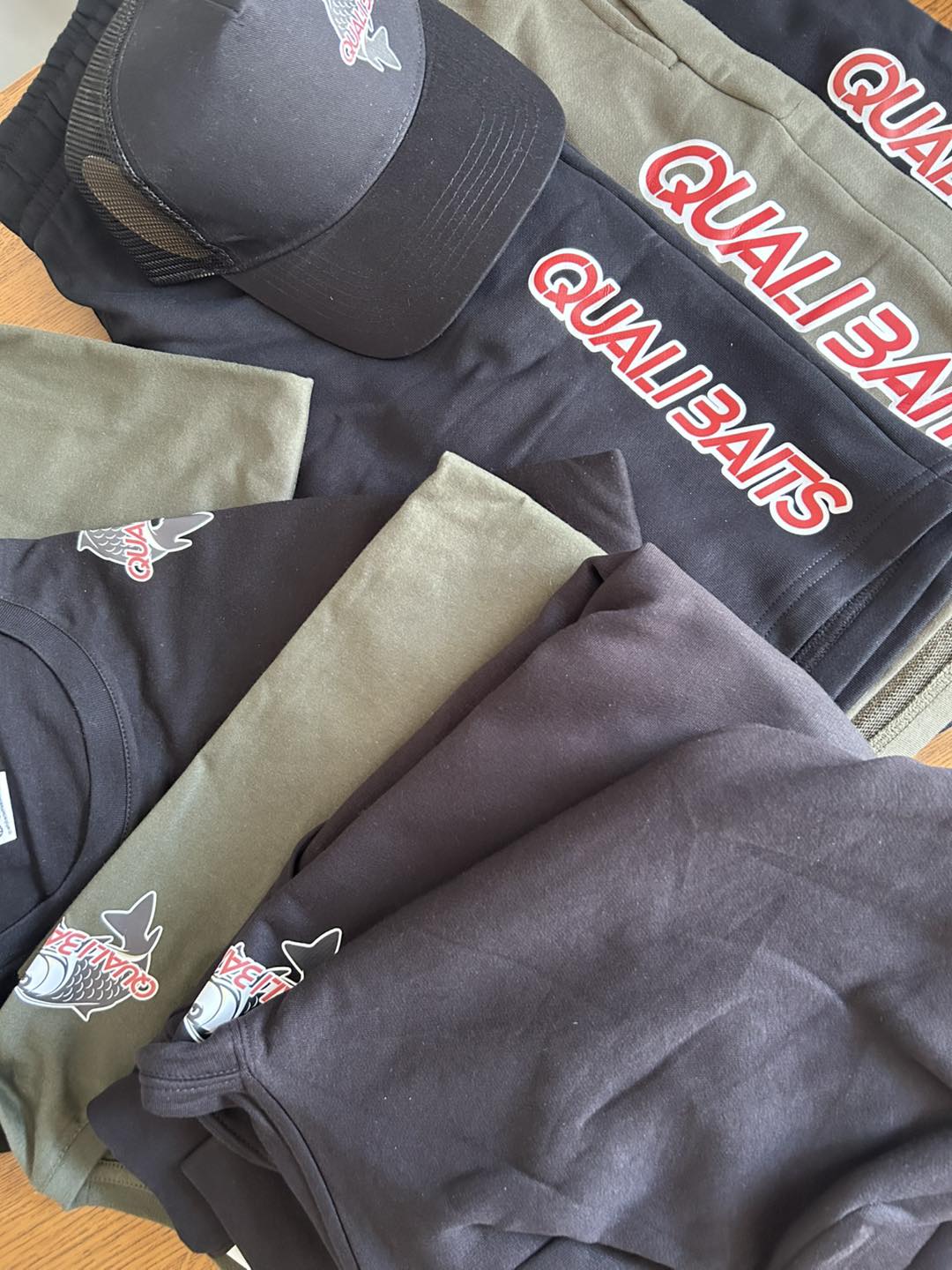 Quali baits - 🔥 Les commandes de textile s’envolent chez... | Facebook