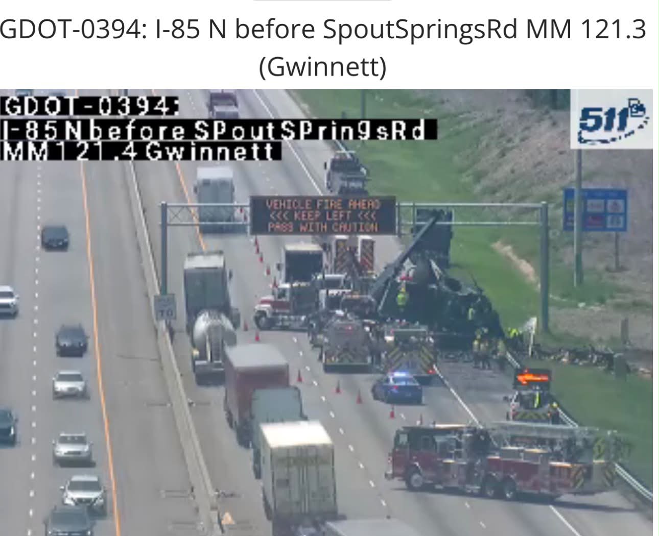 3:26PM UPDATE | Two lanes are back open. -- TRAFFIC ALERT 🚨Major