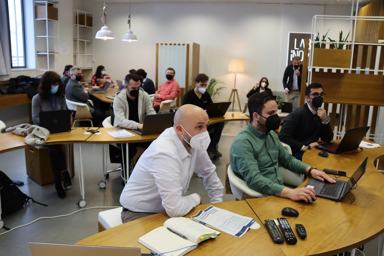 CREST Plenary Meeting in... - Bulgarian Defence Institute