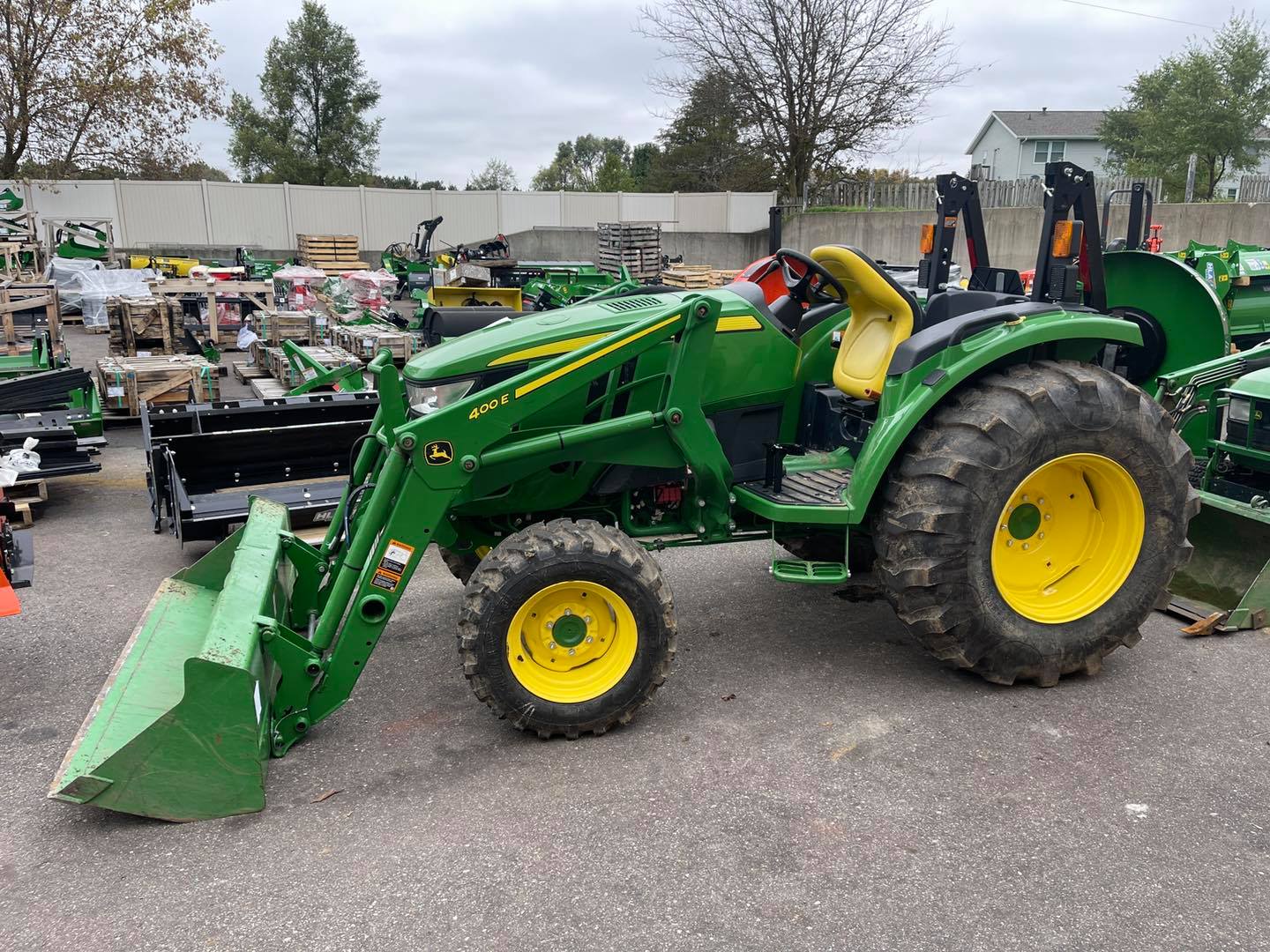 2019 4044m, D170 Loader, MX6 brush... - Good Works Tractors | Facebook