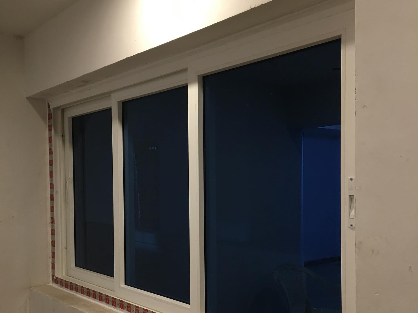 MAX Windows