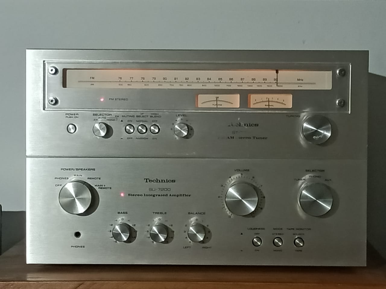 Technics ST-3150/SU-3150 Integrated Amplifier & FM-AM Tuner