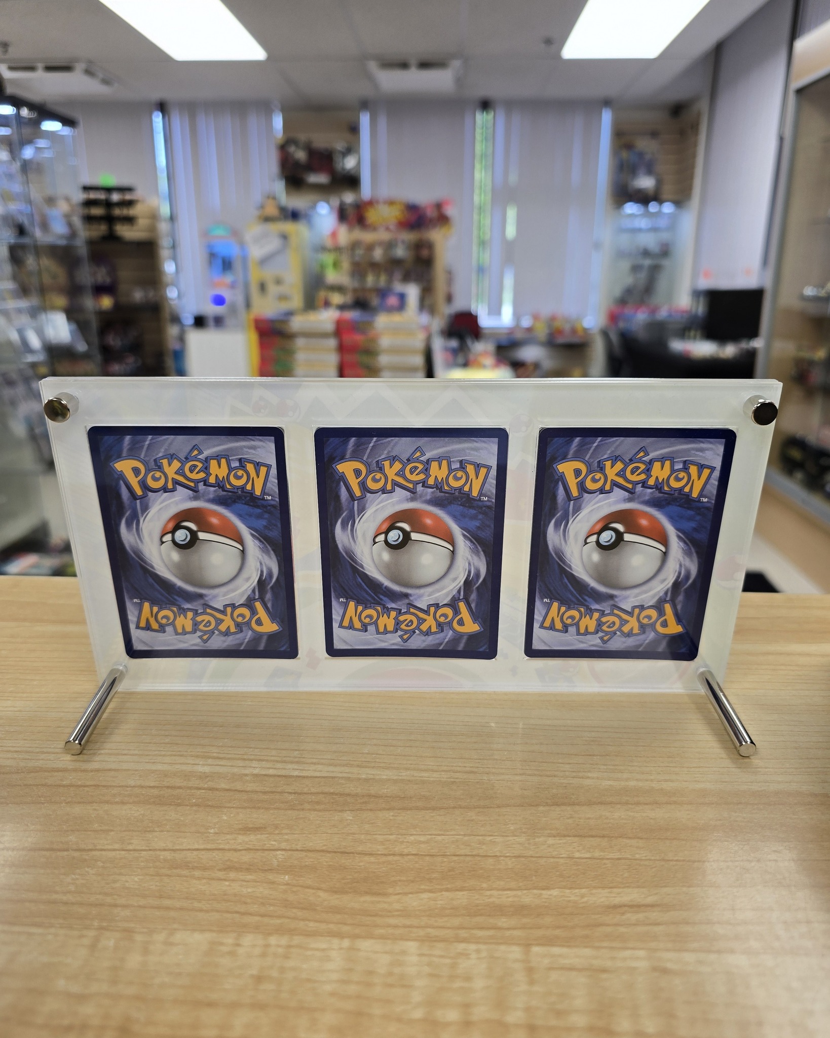 op010 booster box One Piece