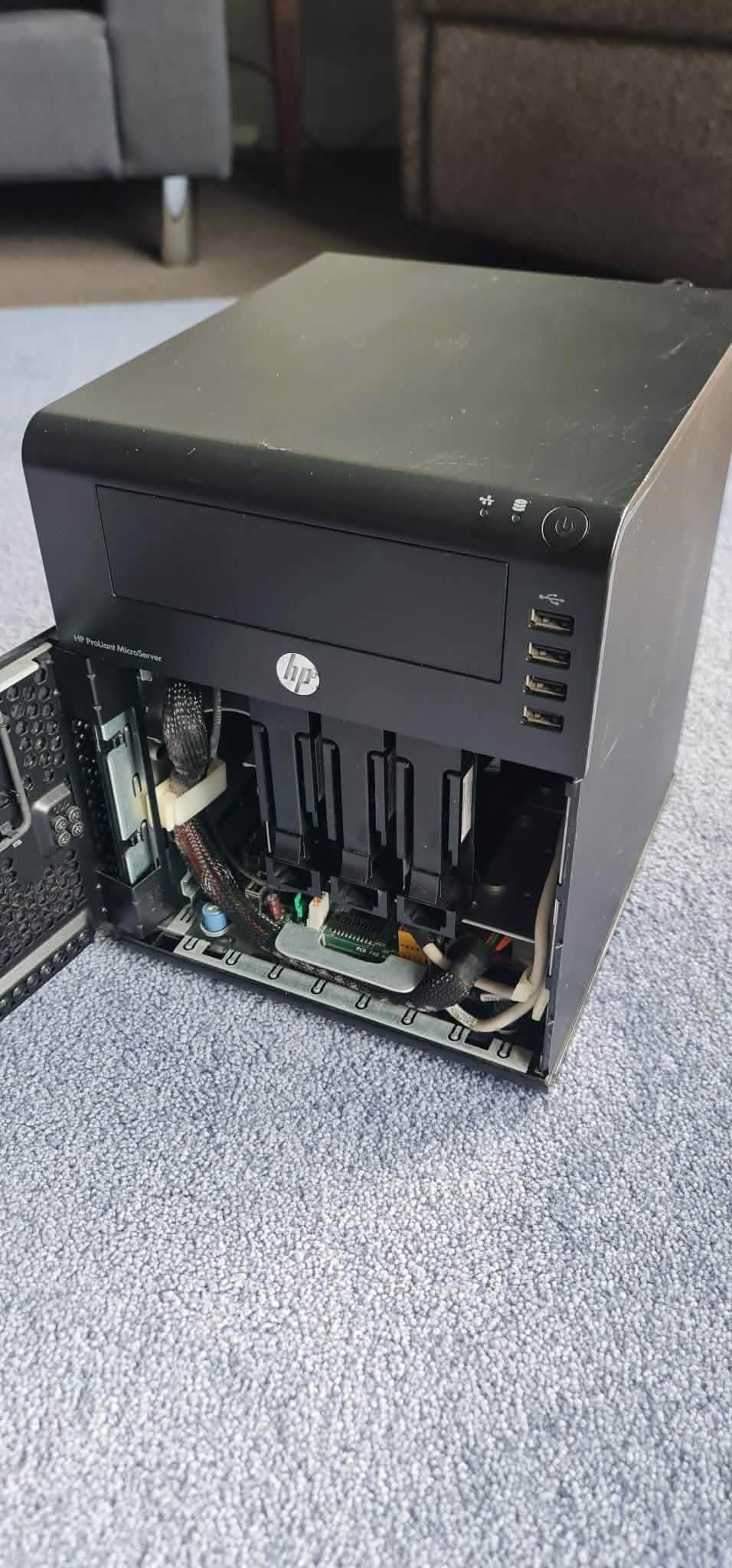 HP ProLiant MicroServer N40L NAS Server | Plex | Home Lab | RAID ...