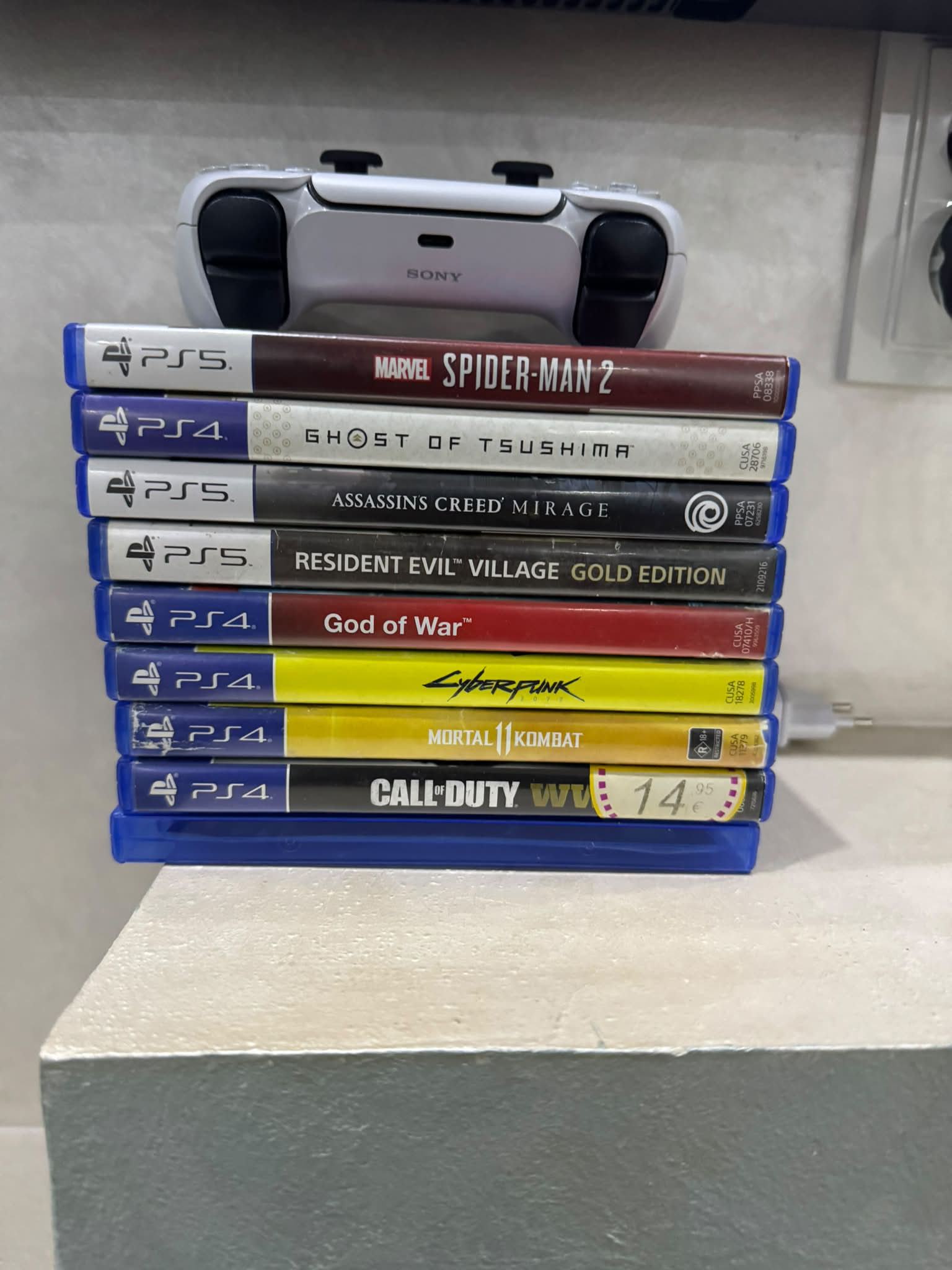 Spider man miles morales. 700 The crew 2 . 300 Call of Duty ops 4. 300