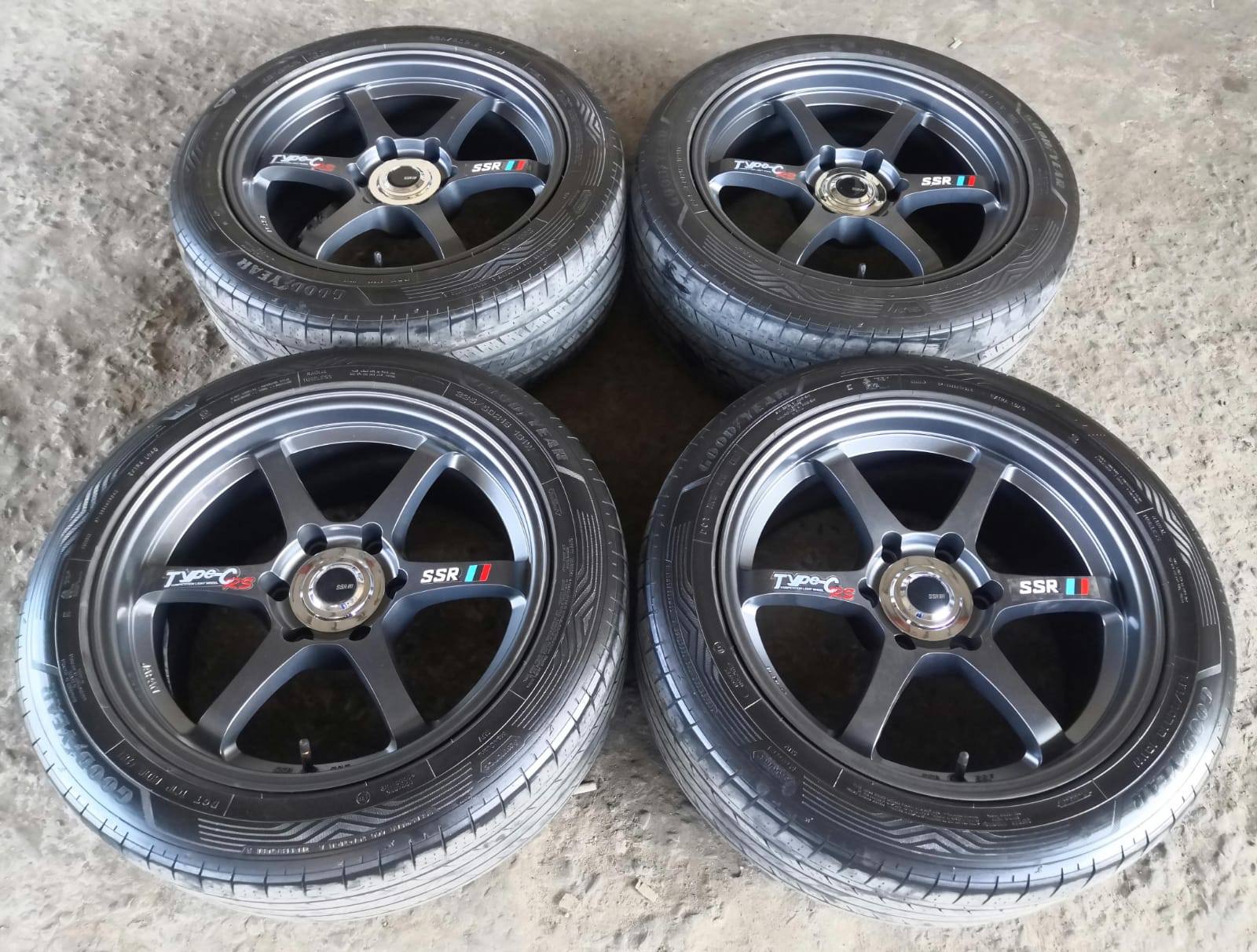 18 inch SSR SP1 (Van Spec) New Sport Rim (8.5JJ) Gun Metal and 235 