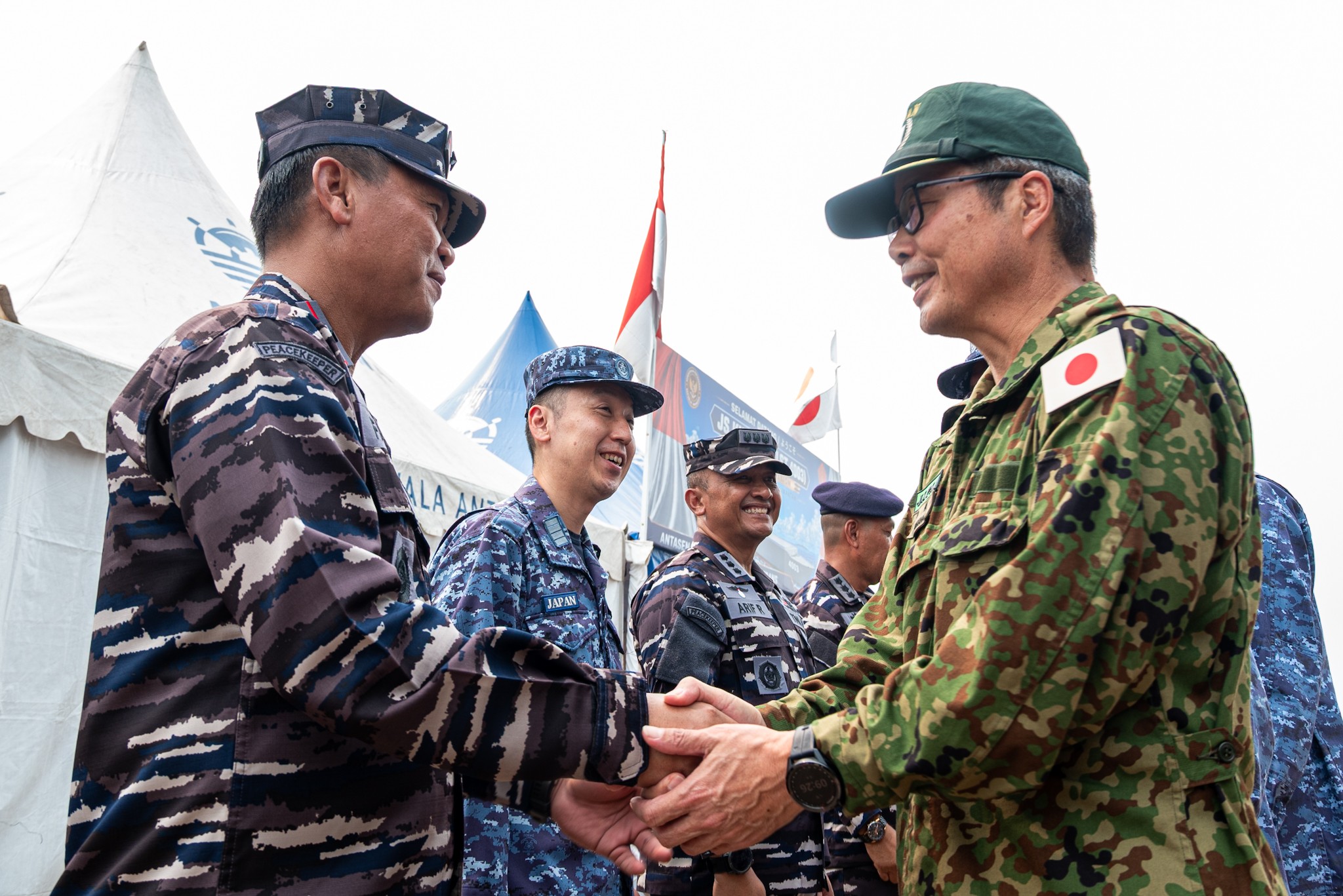 陸上総隊は、3月23日、朝霞駐屯地において ＃情報作戦隊 の編成完結