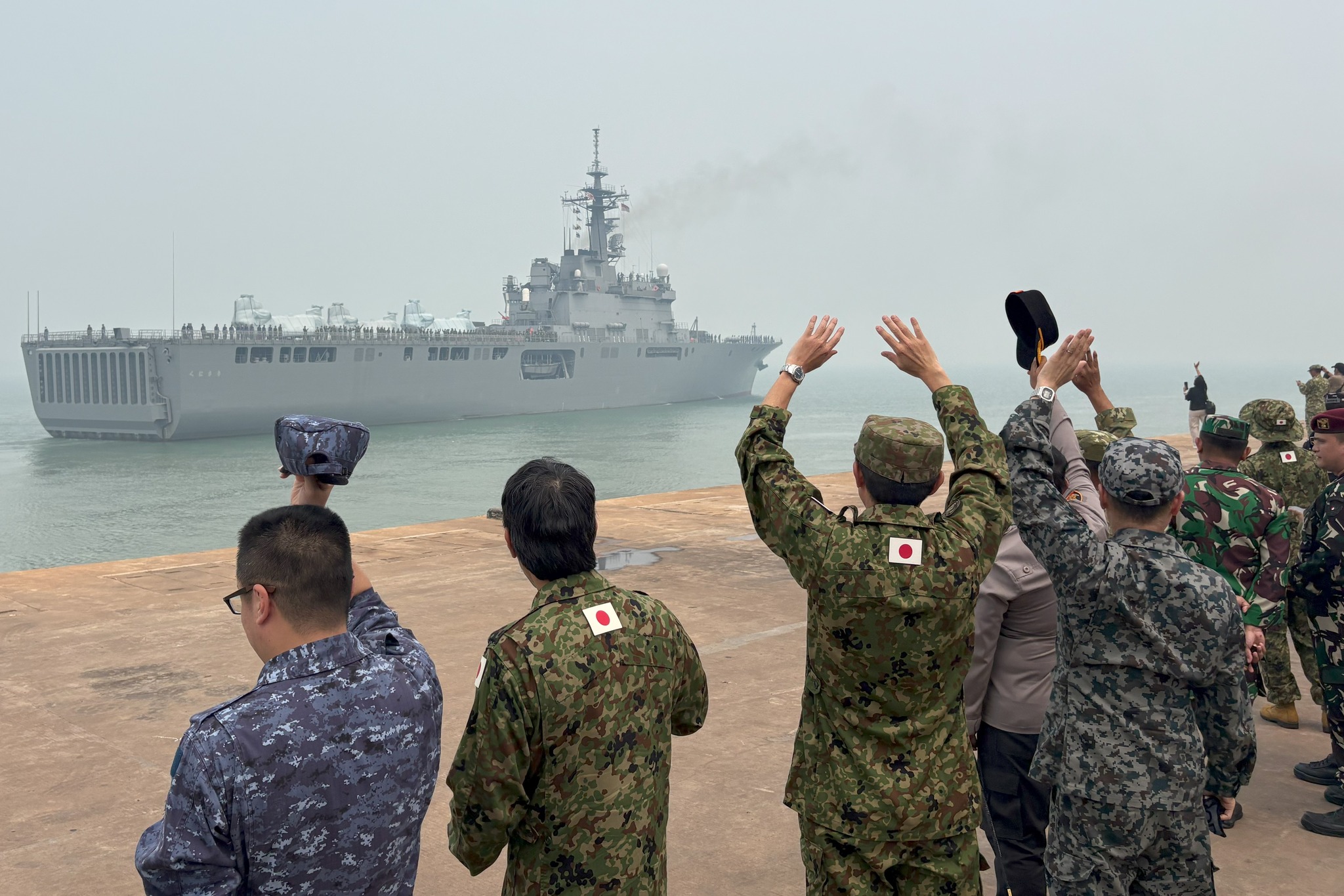 陸上総隊は、3月23日、朝霞駐屯地において ＃情報作戦隊 の編成完結