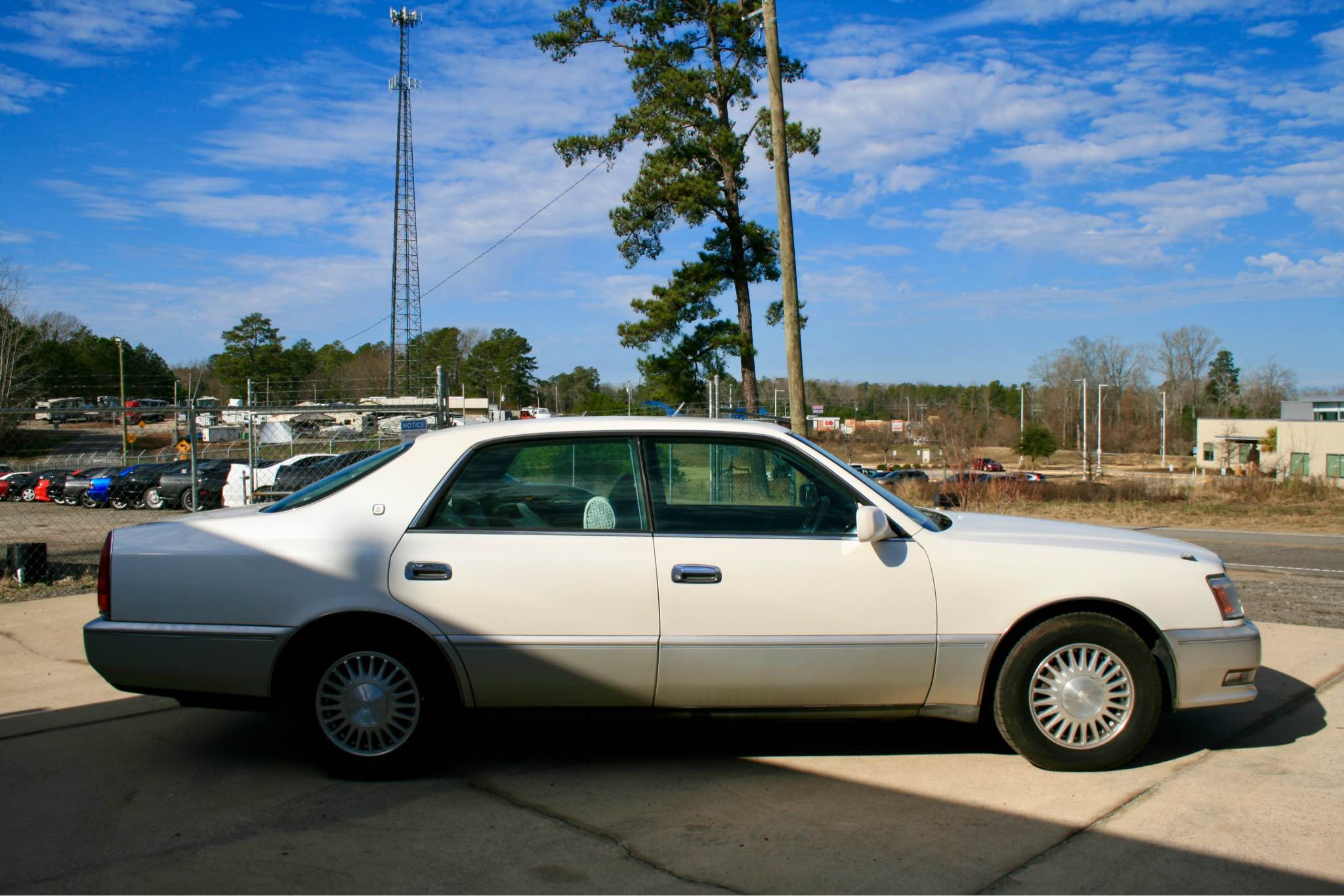Picked up this 2000 Crown Majesta V8 C Type. I believe it is a “G 