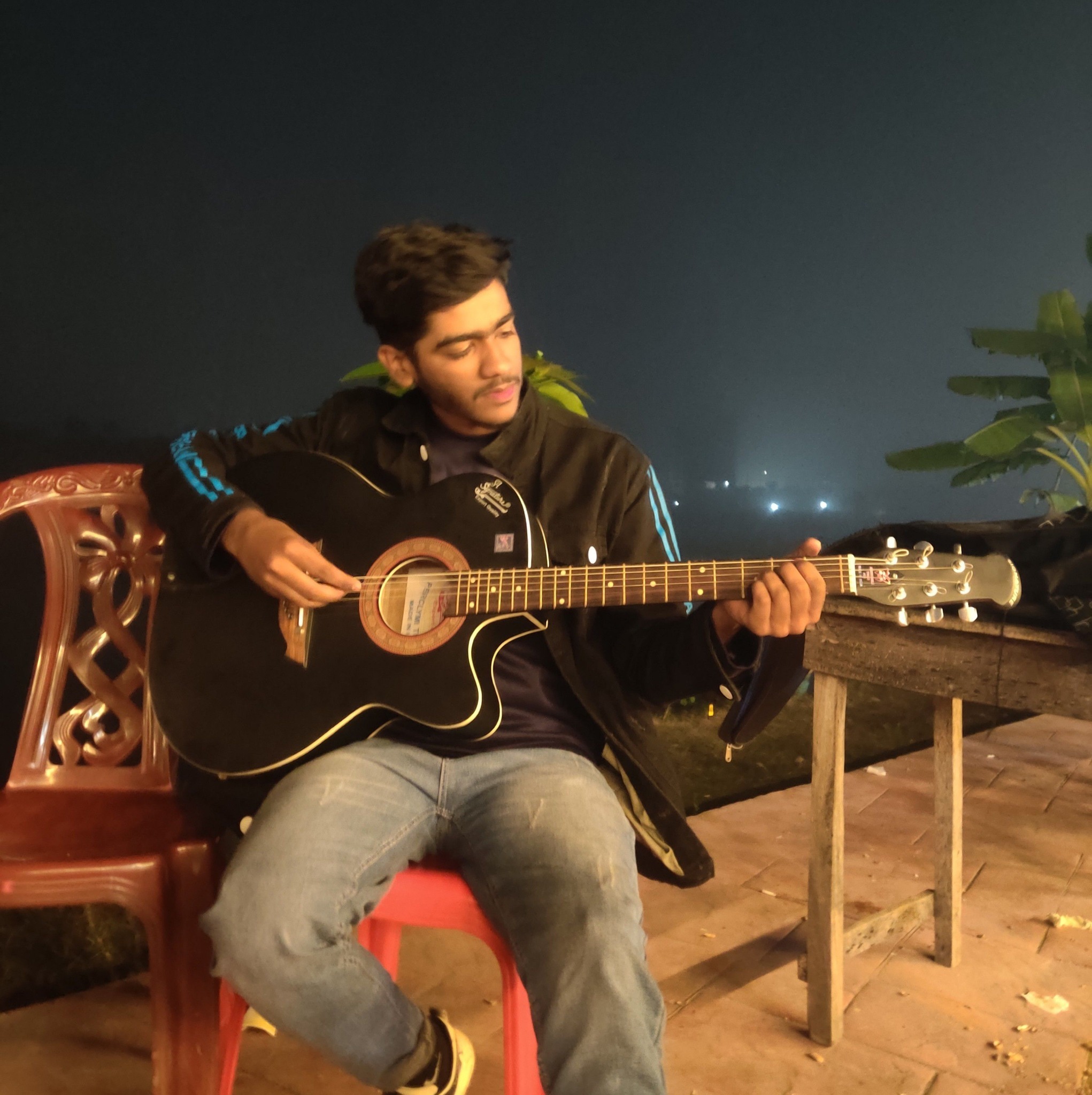 Rj Akâsh