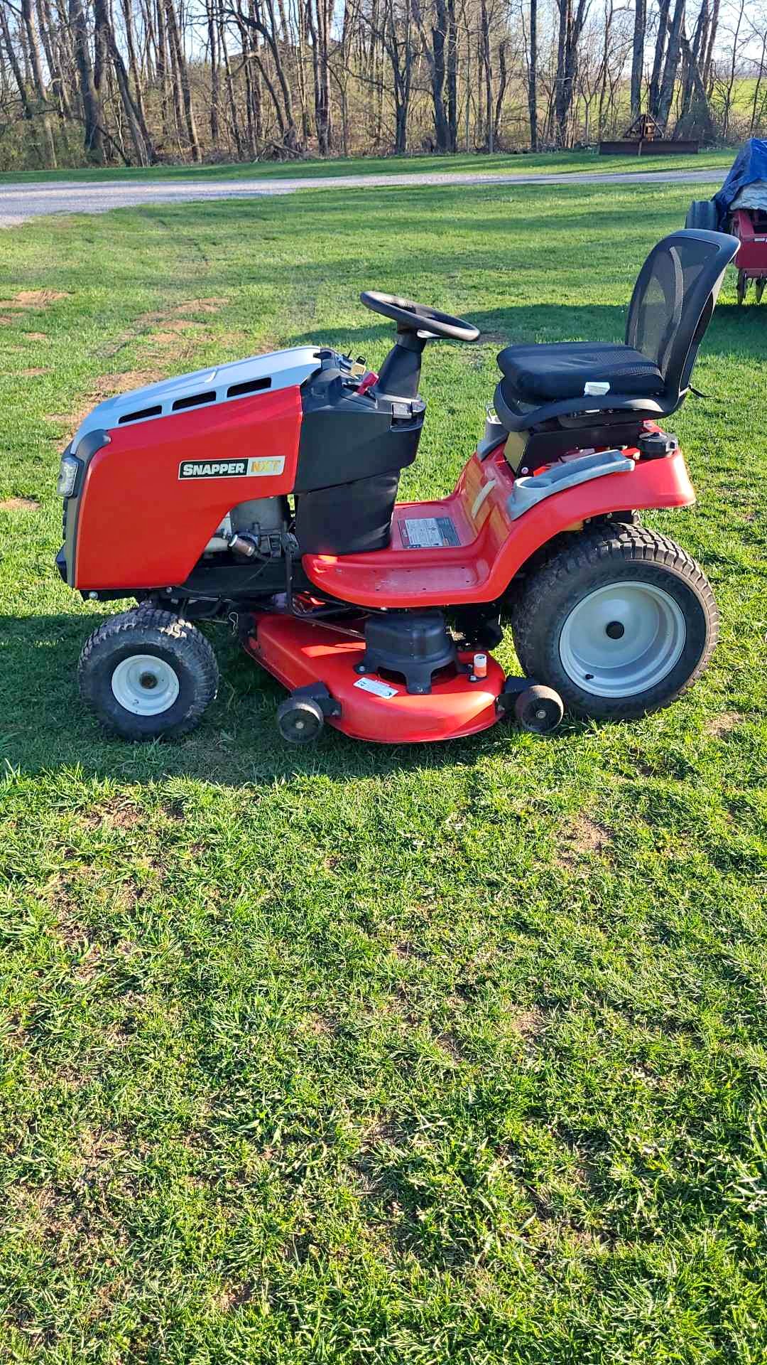 Snapper nxt riding lawn mower, tractor - Lawn Mowers - Portersville ...